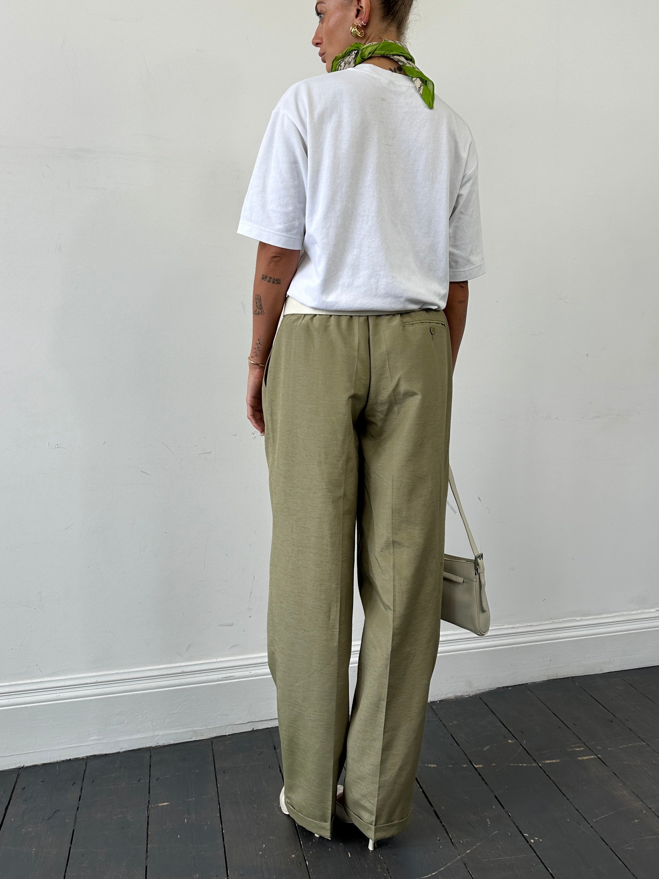 Vintage linen blend satin high-waisted straight leg trousers with pleats, tailored fit, and W32 size, displayed on a neutral background.