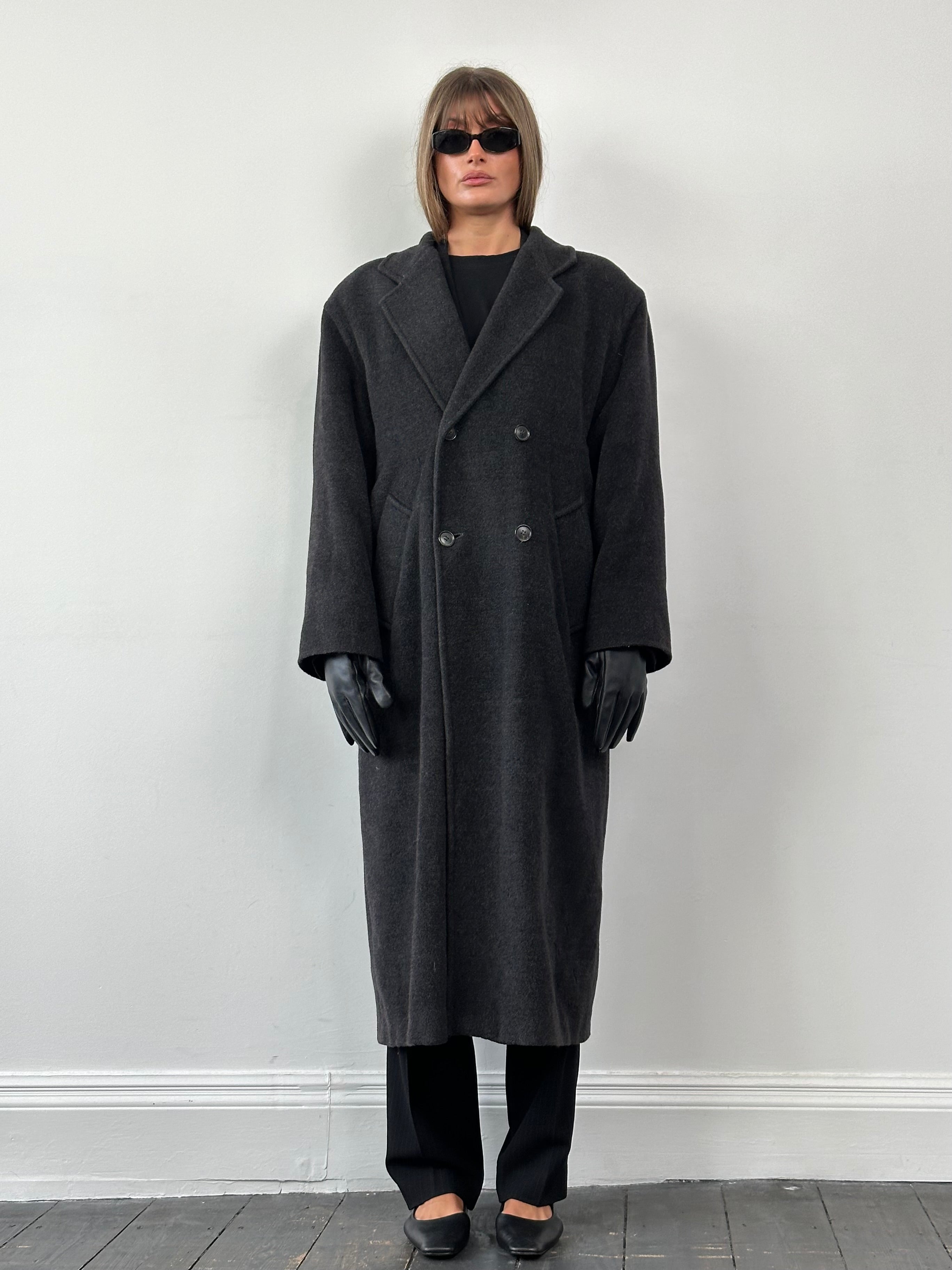 Marella wool cashmere double-breasted floor-length coat in XL, beige color, with wide lapels and button details.