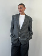 Christian Dior Monsieur 1990s pure silk blazer in size 44R/XL, tailored fit with classic lapels and elegant design.