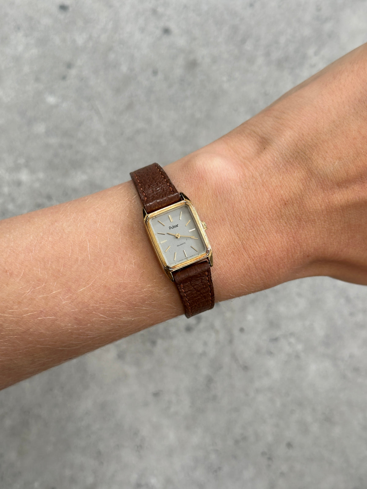 Vintage Pulsar 1980s Gold Tone Leather Watch