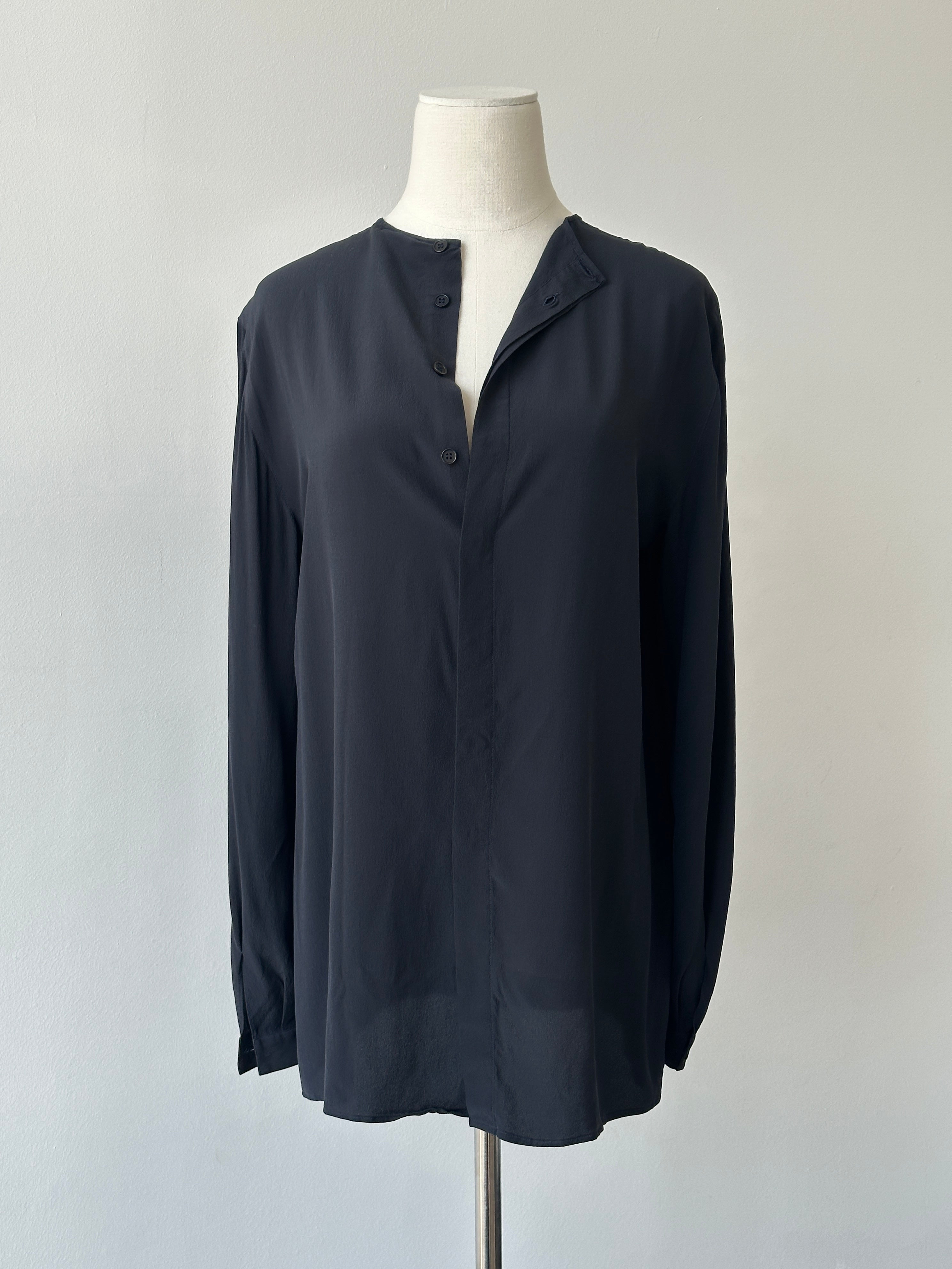 Giorgio Armani 1990s Pure Silk Button Back Shirt - M
