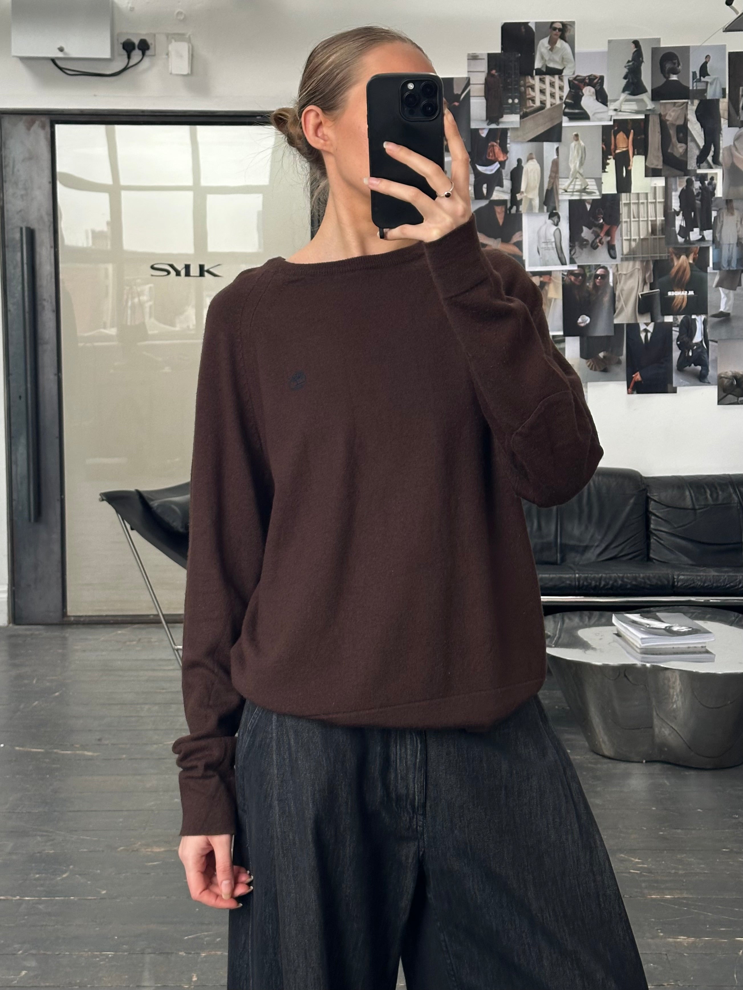 Timberland 2000s pure wool knitted logo jumper in size M/L, featuring a cozy design with Timberland branding and a ribbed collar.