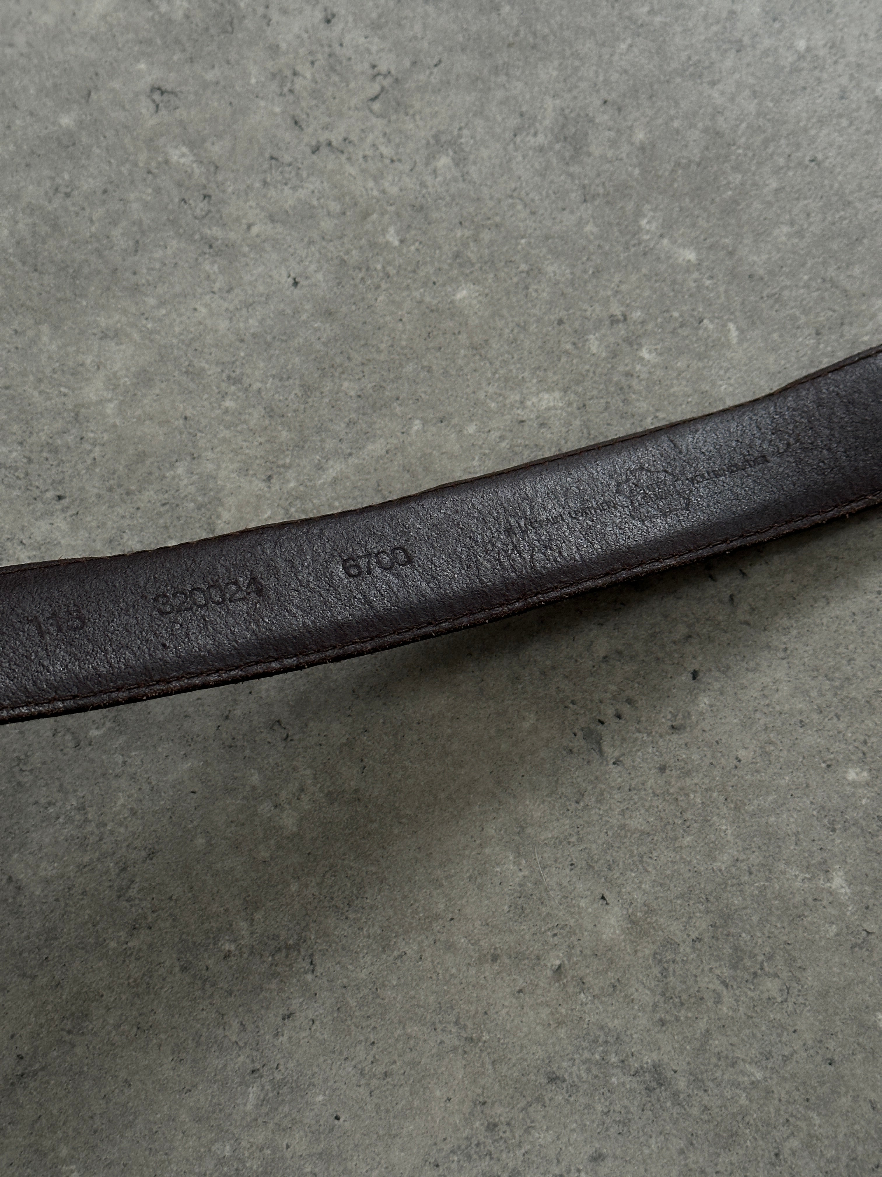 Vintage distressed leather belt in W37-41 with rustic finish, featuring a classic buckle and worn-in style.