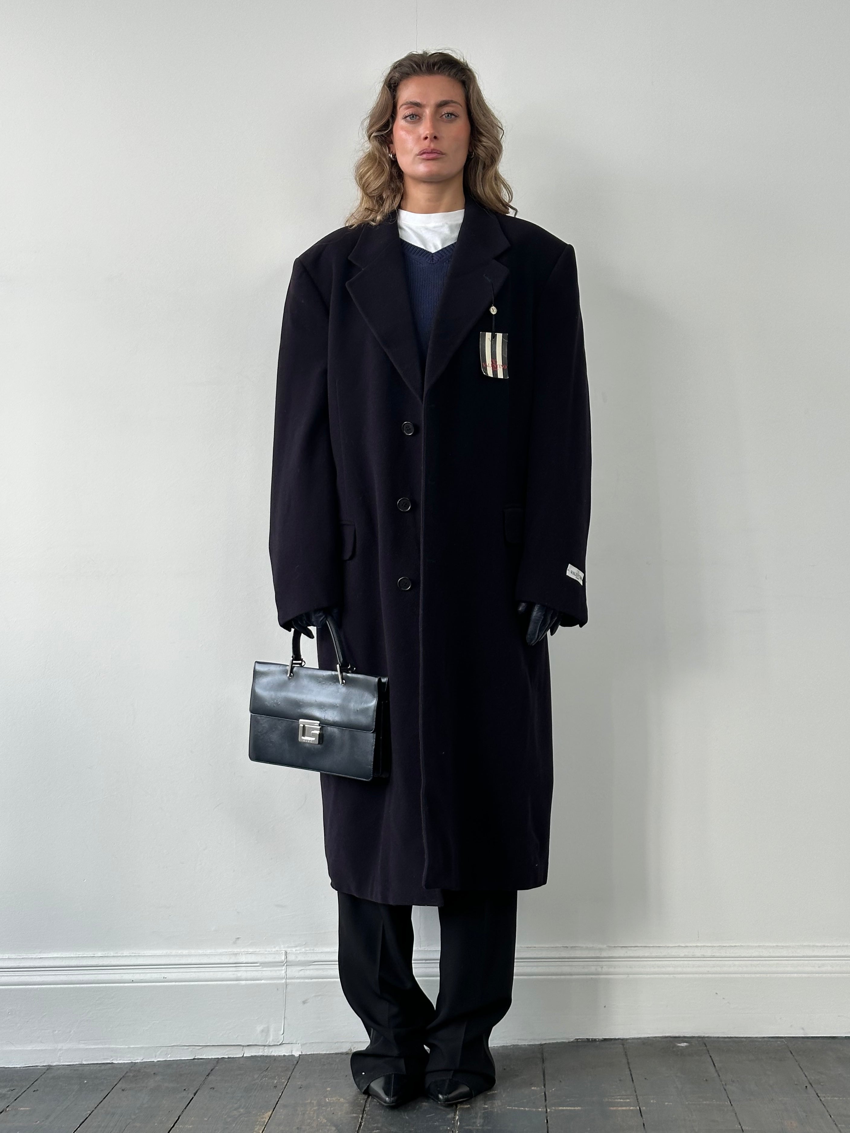Valentino pure wool single-breasted coat in XL/XXL, stylish and warm, displayed on a neutral background.