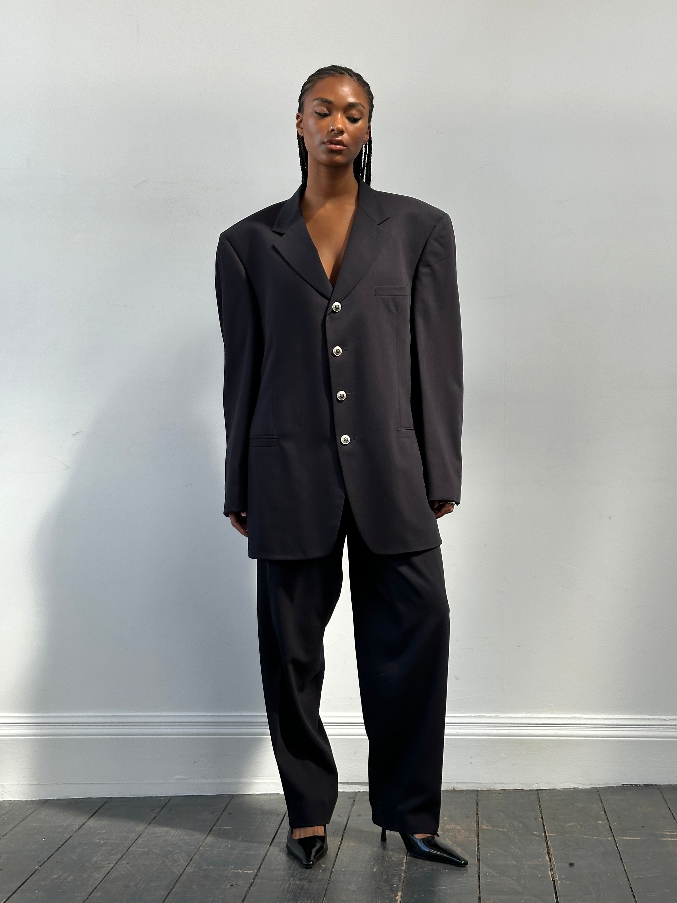 Versace Classic V2 1990s Bespoke Button Suit - 46R/W32 | SYLK