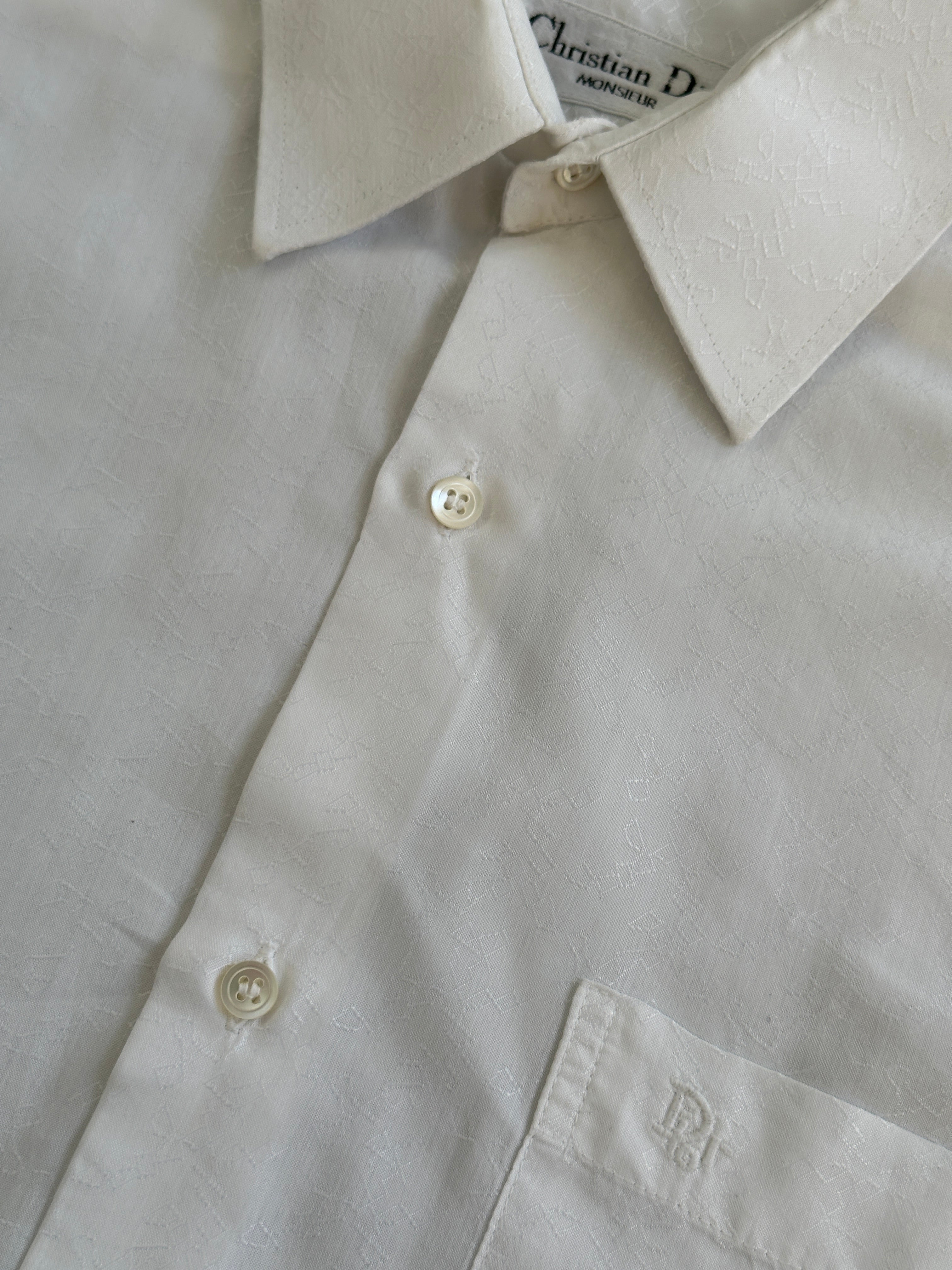 Christian Dior Monsieur Paris 1990s cotton textured logo shirt in size M/L, featuring a classic design and Dior branding.