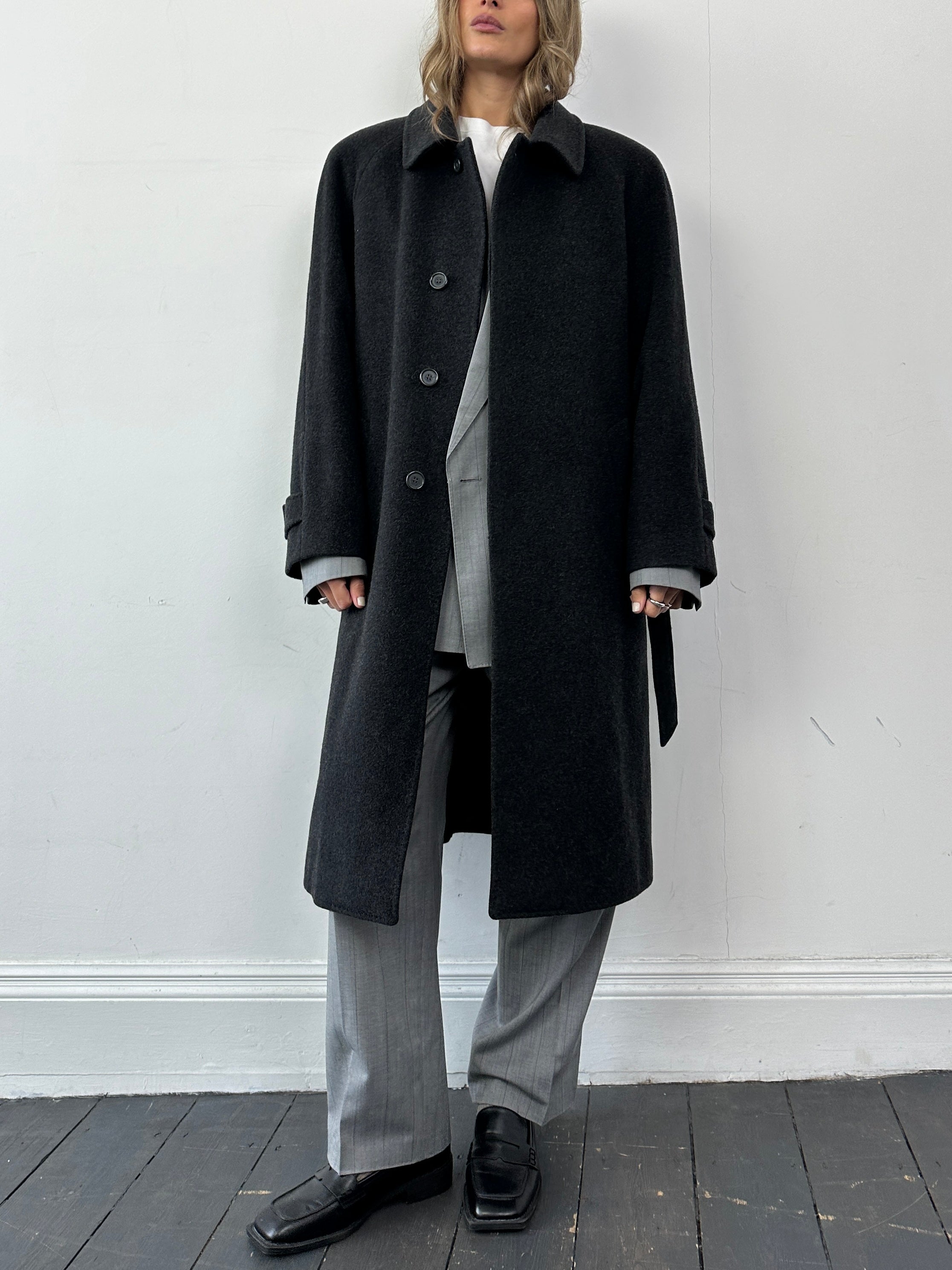 Vintage Italian wool cashmere coat with concealed placket and belt, size L/XL, stylish vintage outerwear for cold weather.
