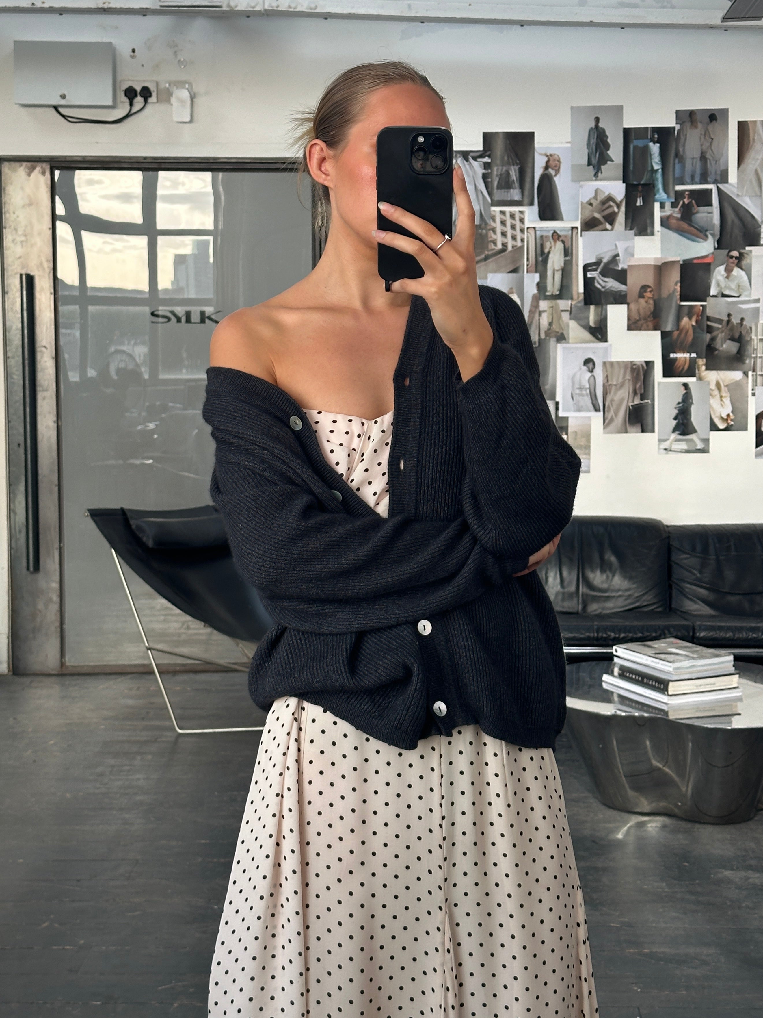 イタリア製 90s GIANNI VERSACE ウール カーディガン イタリア製 90s GIANNI VERSACE ウール カーディガン