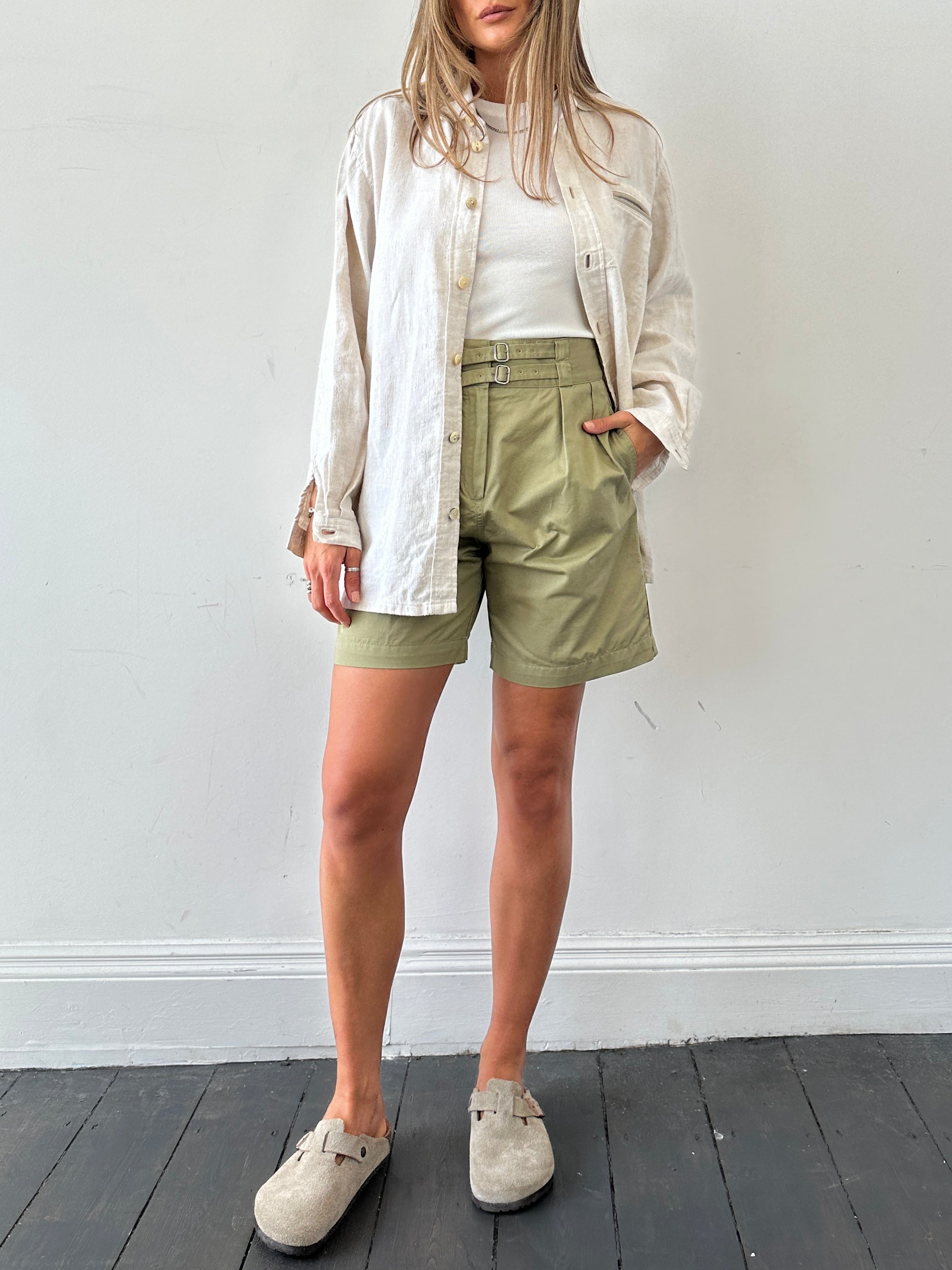 Lacoste high waisted cotton shorts in white, featuring a classic fit and Lacoste logo embroidered on the front.