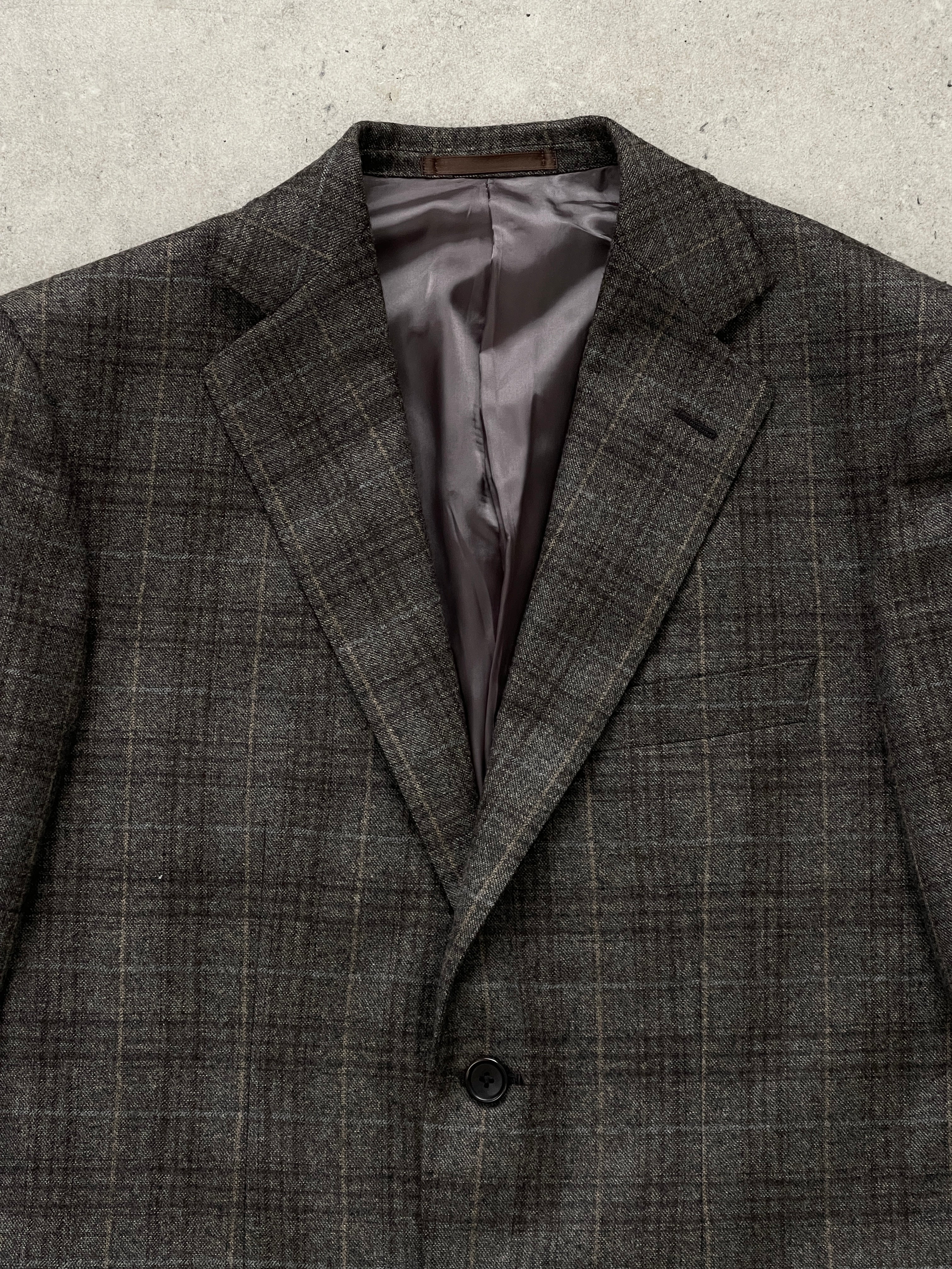 Loro Piana Le Chic 1990s pure wool check blazer, size 36R/S, featuring classic plaid pattern and tailored fit.