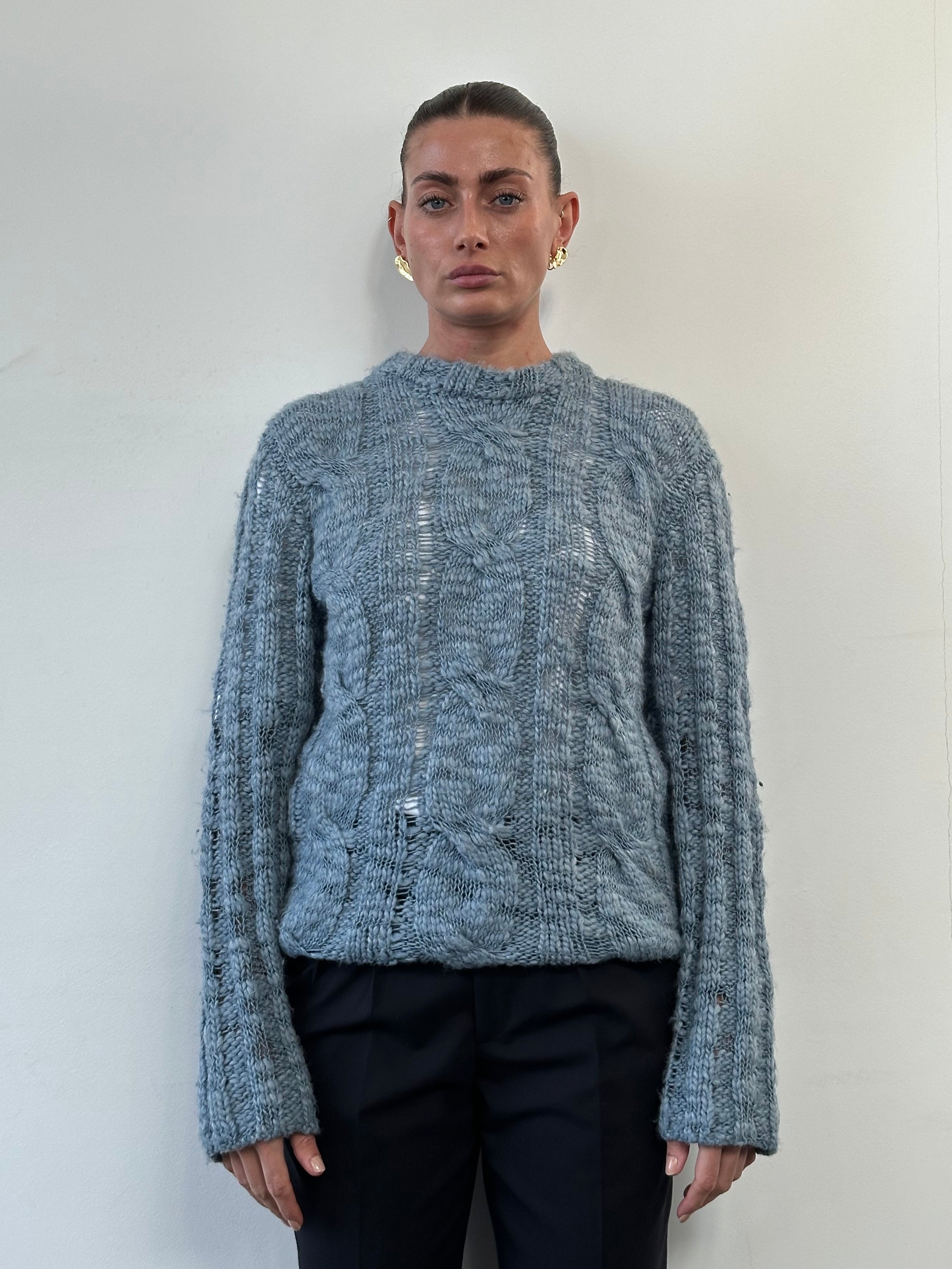 Roberto Cavalli Just Cavalli wool knitted jumper in size M, featuring a textured 2000s style design and classic ribbed cuffs.