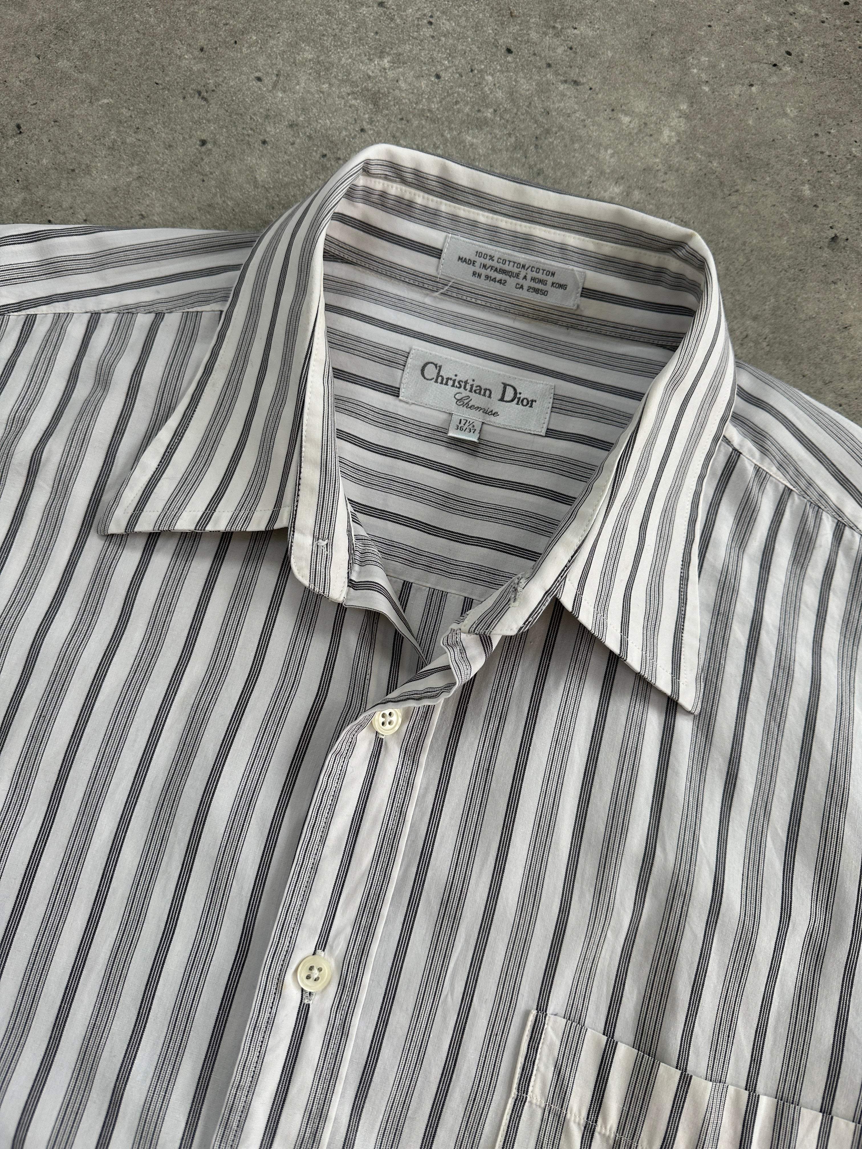 Christian Dior striped pure cotton shirt in XL, featuring a classic button-up design and tailored fit.