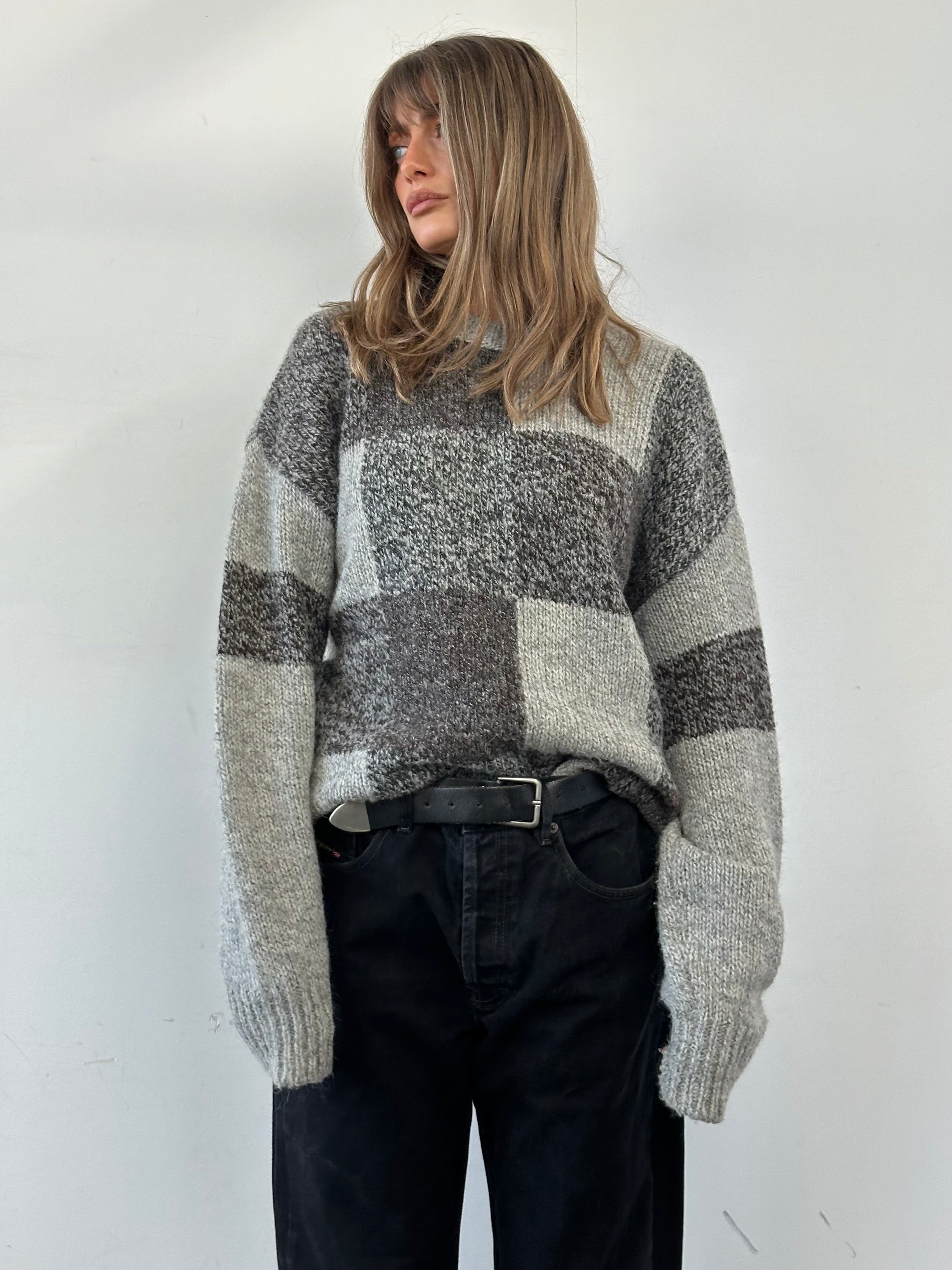 Armani Wool Alpaca Check Jumper in XL, knitted sweater with a plaid pattern, featuring a classic crew neck and ribbed cuffs.