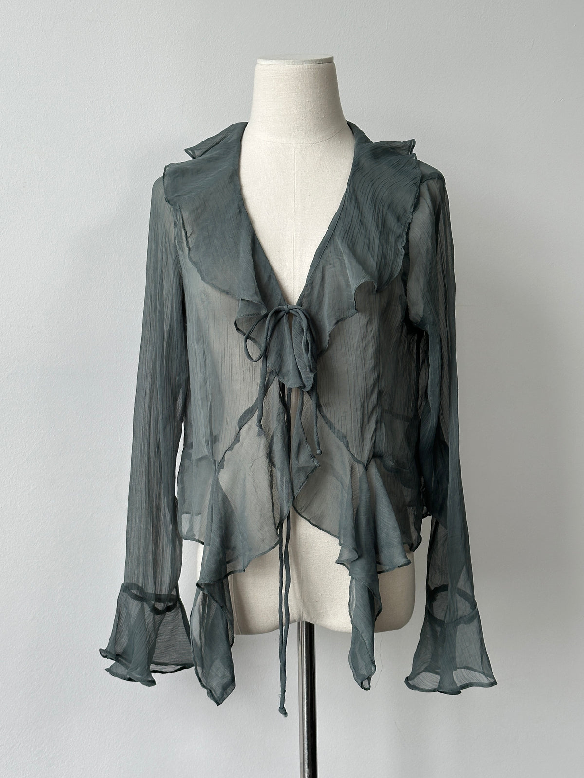 Vintage 2000s Sheer Tie Front Ruffle Top - M