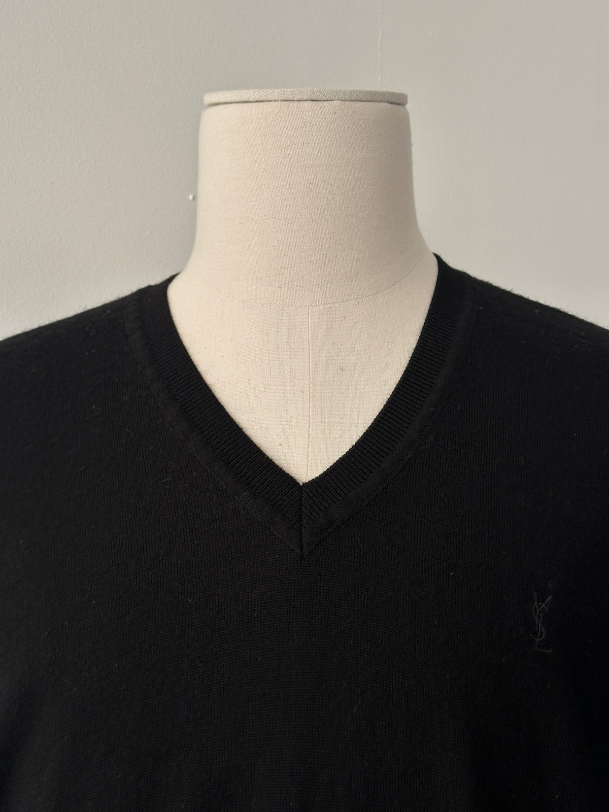 Yves Saint Laurent 1990s Pure Wool V Neck Jumper - M