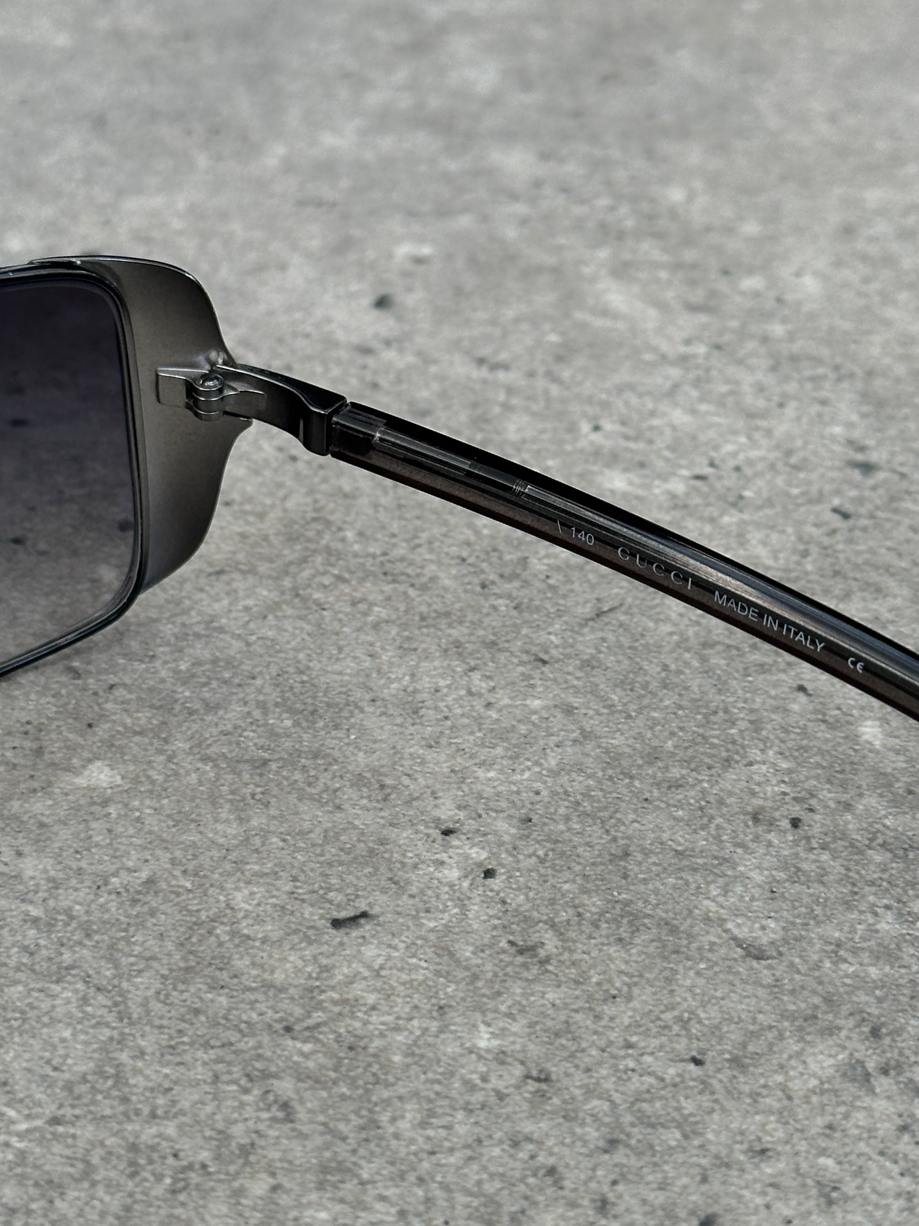 Gucci 2000s Rectangular Logo Sunglasses