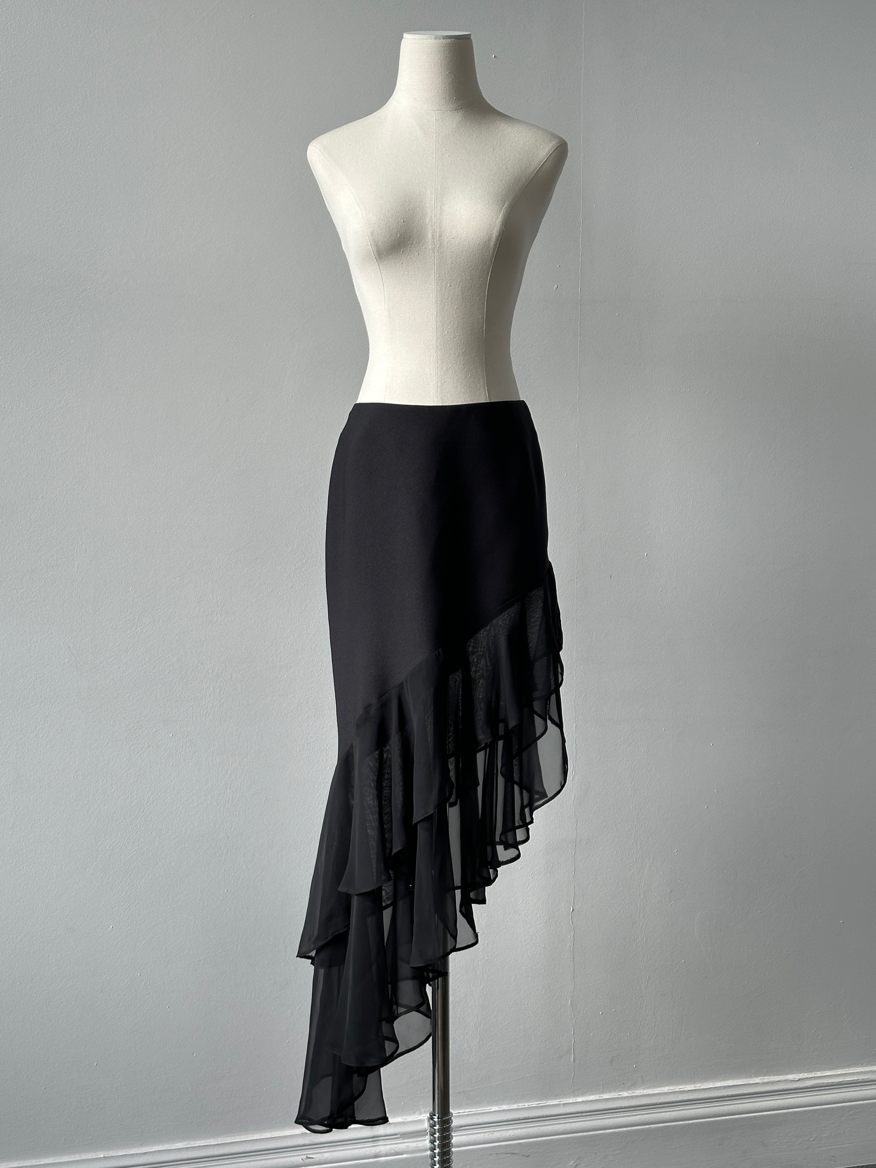 British Vintage 1990s Asymmetric Ruffle Midi Skirt - W28
