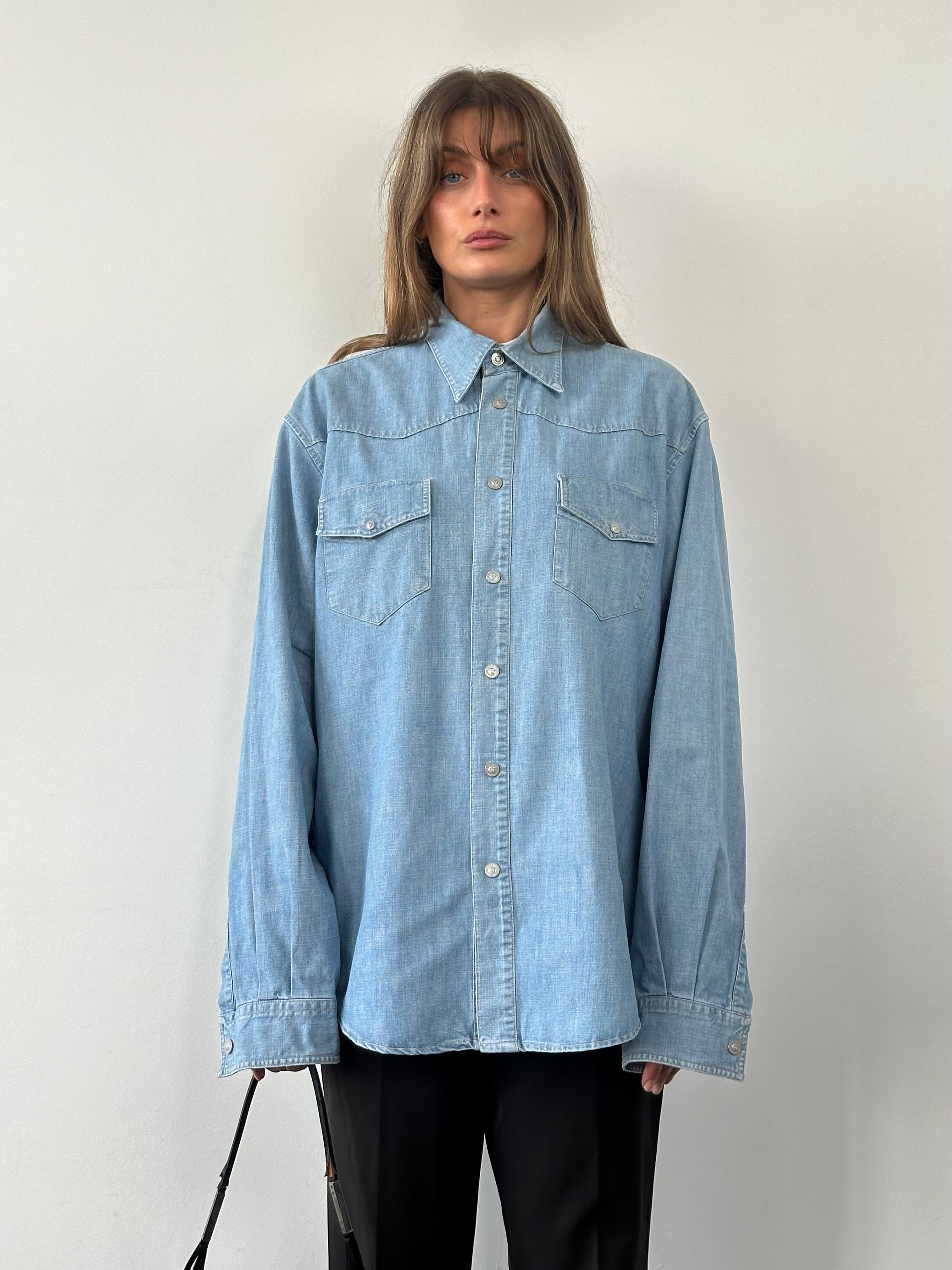 Versace Medusa button denim shirt in XL/XXL, featuring classic denim fabric with Medusa logo buttons and stylish design.