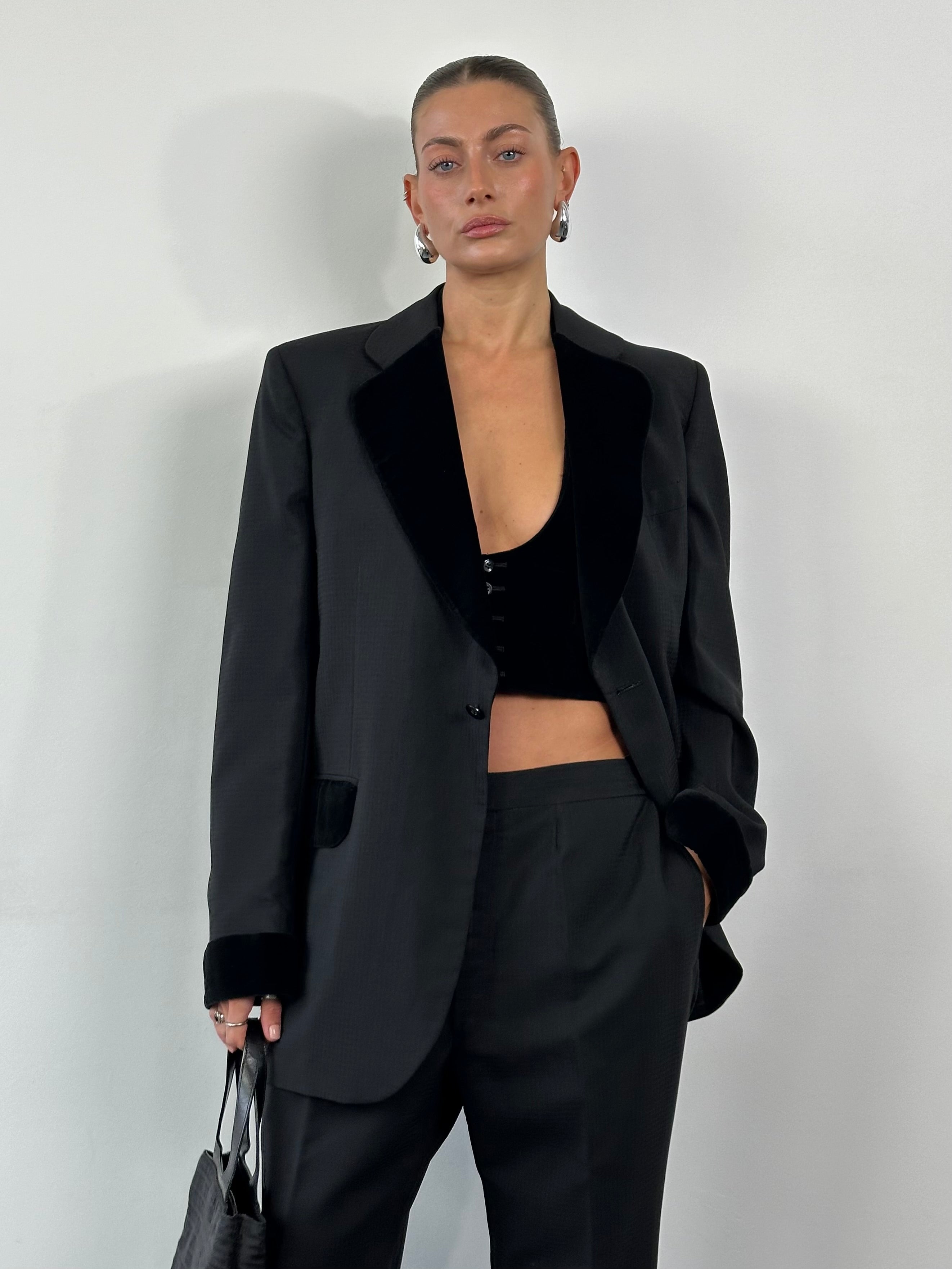 Christian Dior Monsieur 1990s velvet three-piece tuxedo suit, size 44L/W30, displayed on a mannequin.