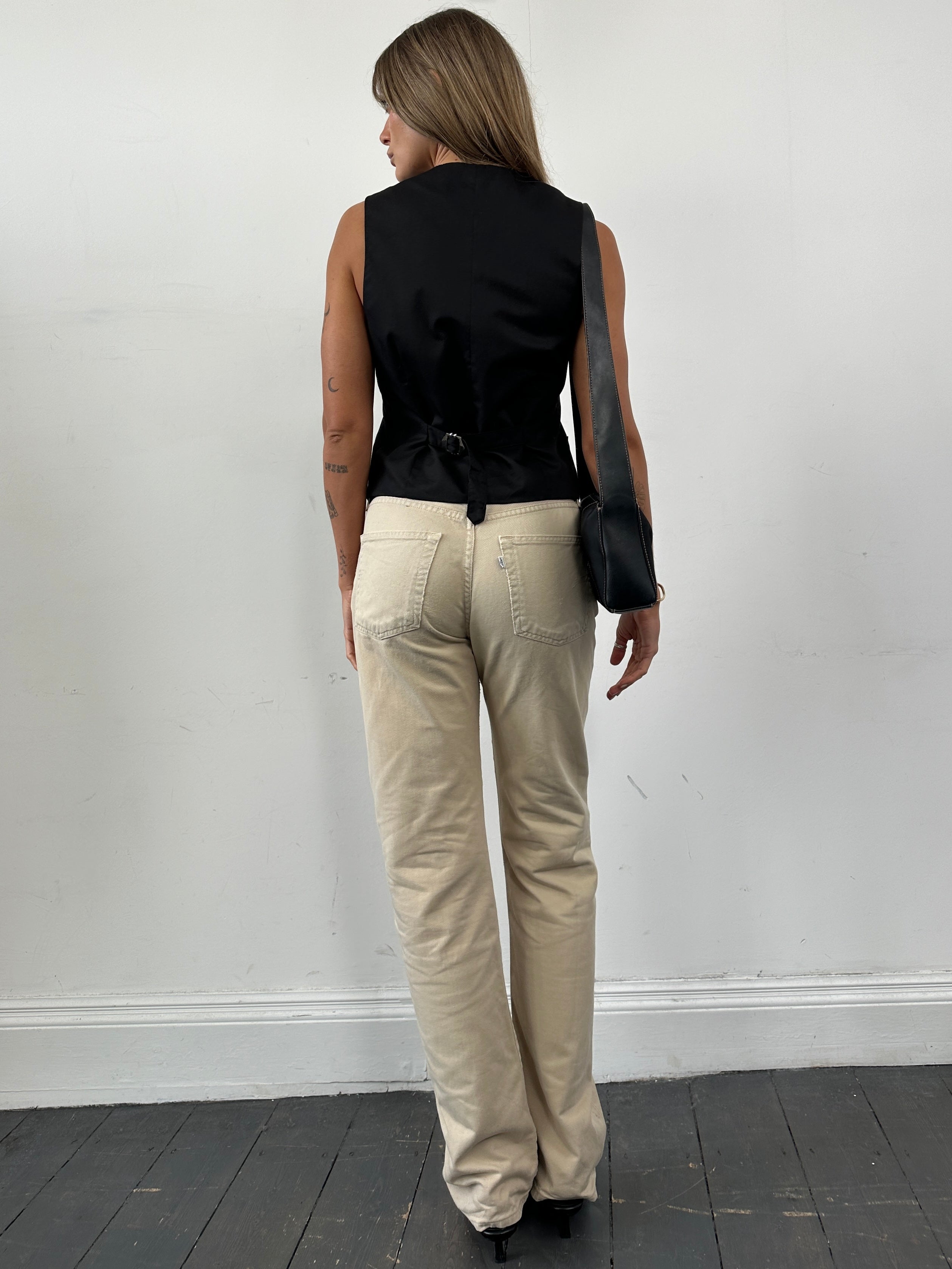 Levi’s 551 straight leg denim jeans in W30, showing classic blue cotton jeans with front pockets and belt loops.