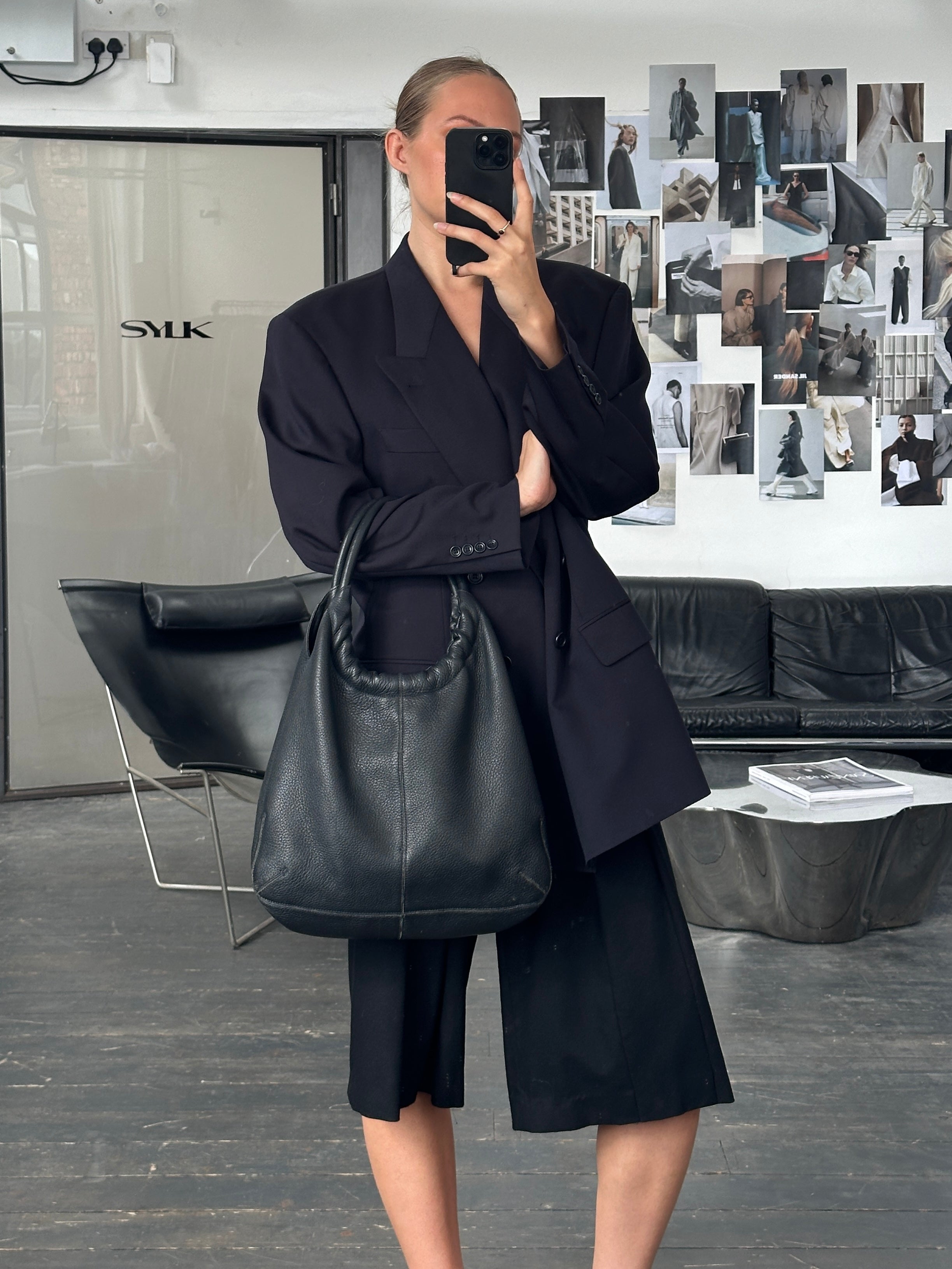 Hugo Boss 1990s double-breasted wool blazer in size 44L/XL, tailored fit with classic lapel and button details.