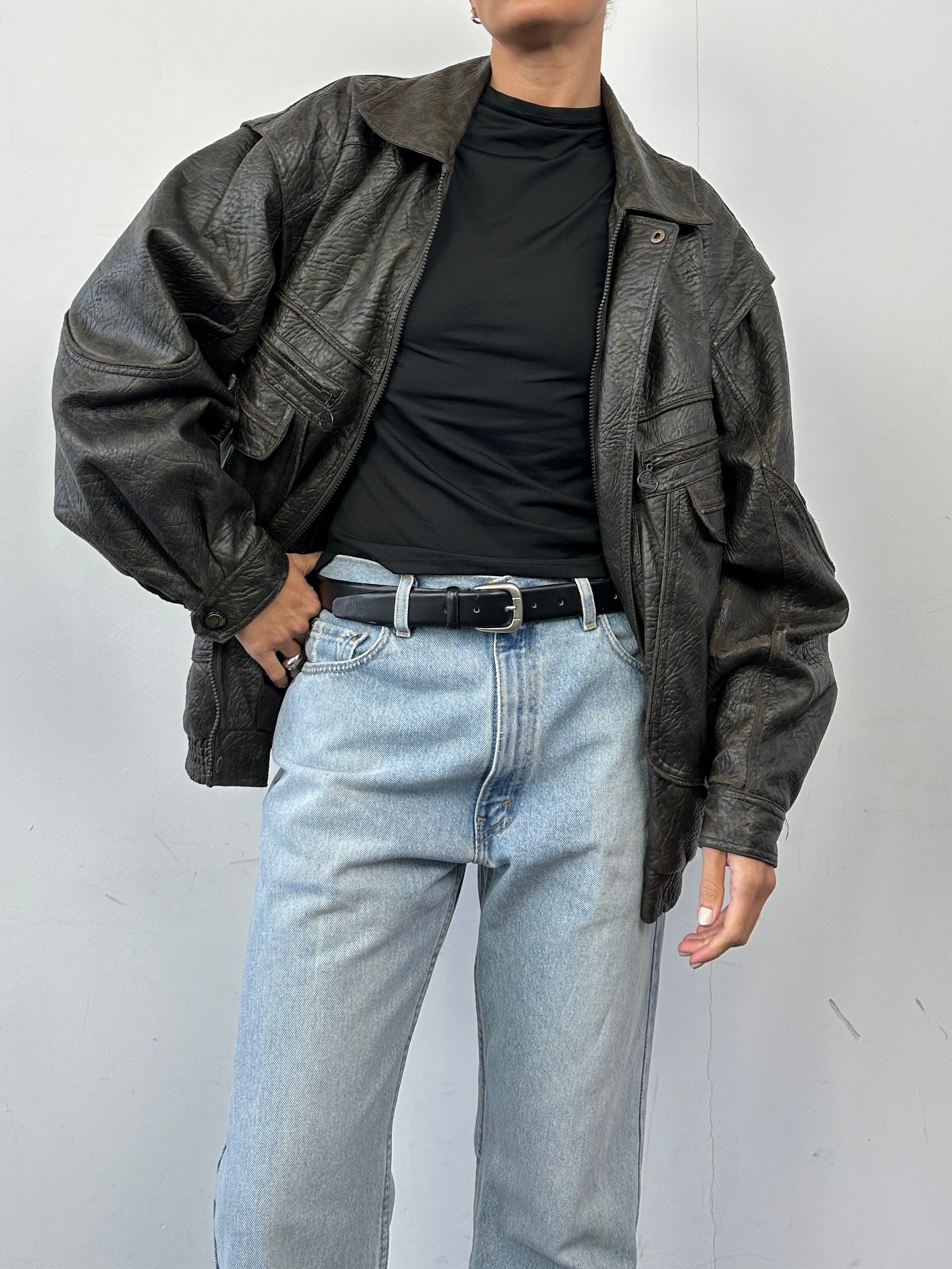 Vintage mid-length faux leather bomber gilet jacket in crocodile texture, size XL, with a stylish and classic design.