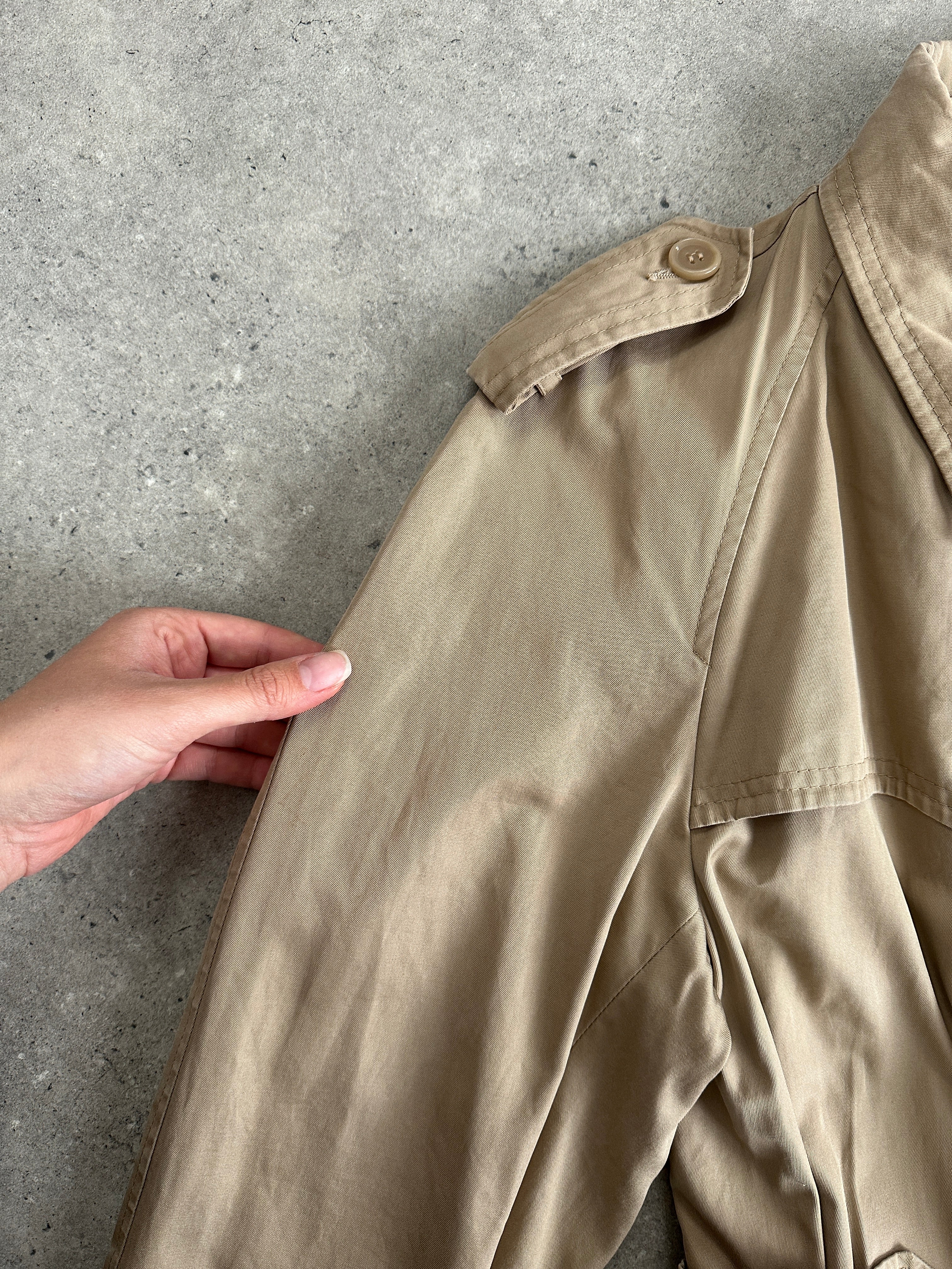 Yves Saint Laurent pure cotton double-breasted trench coat in size M, featuring classic design and stylish tailored fit.