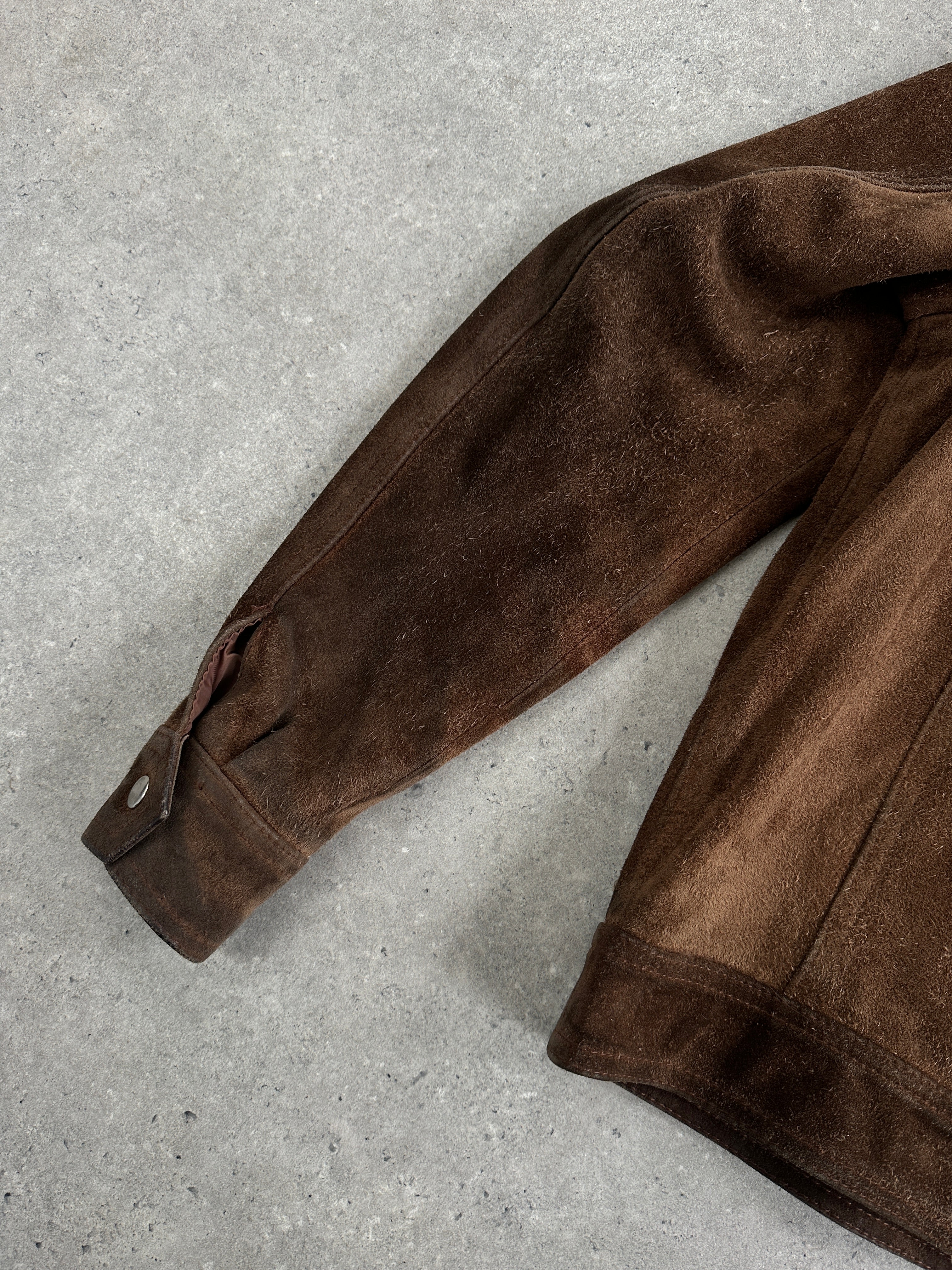 Vintage Dagger Collar Suede Jacket in size L, stylish men's jacket featuring a classic collar and soft suede material.