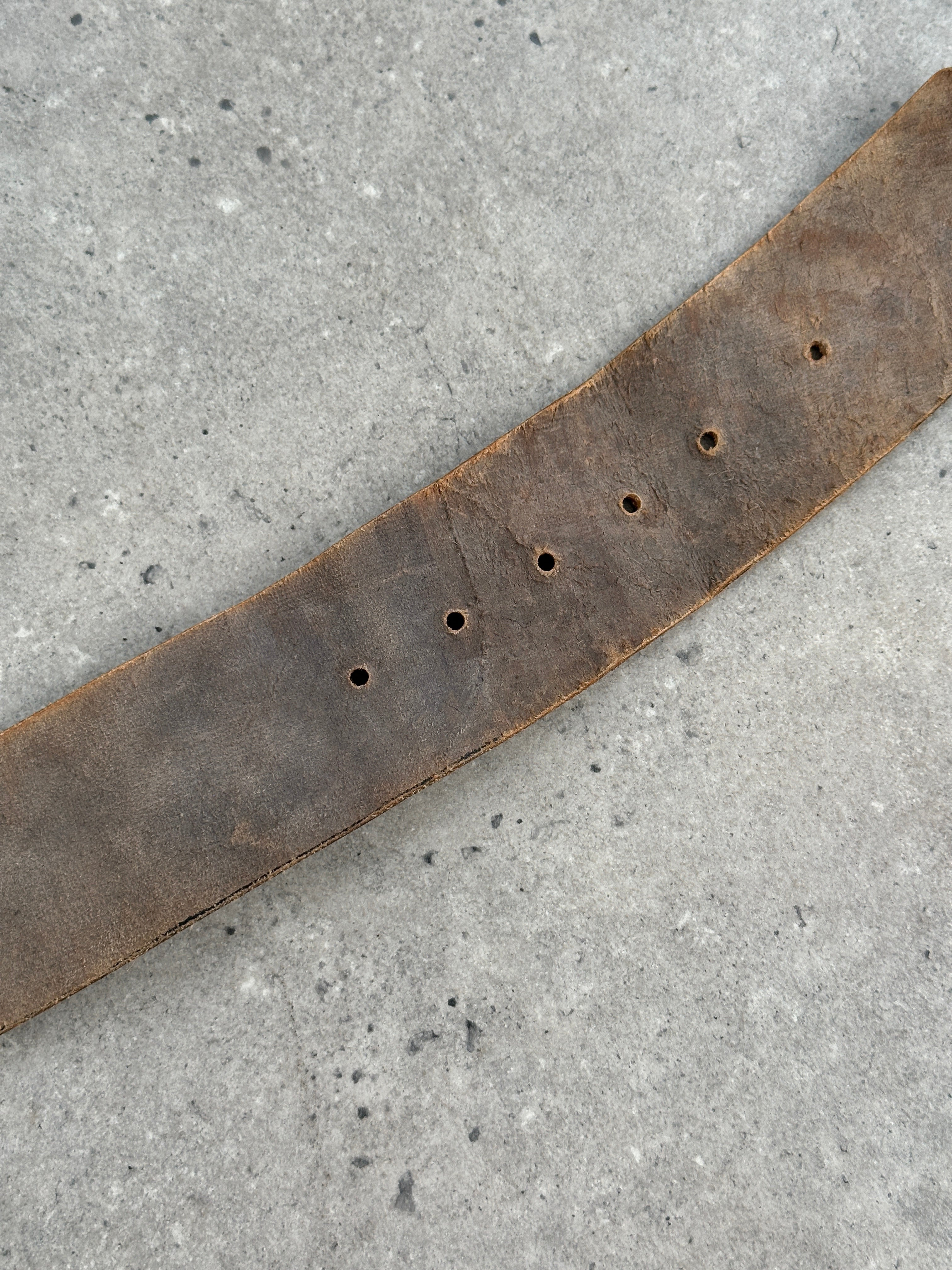 French Vintage 1990s Leather Chunky Belt - W23-28