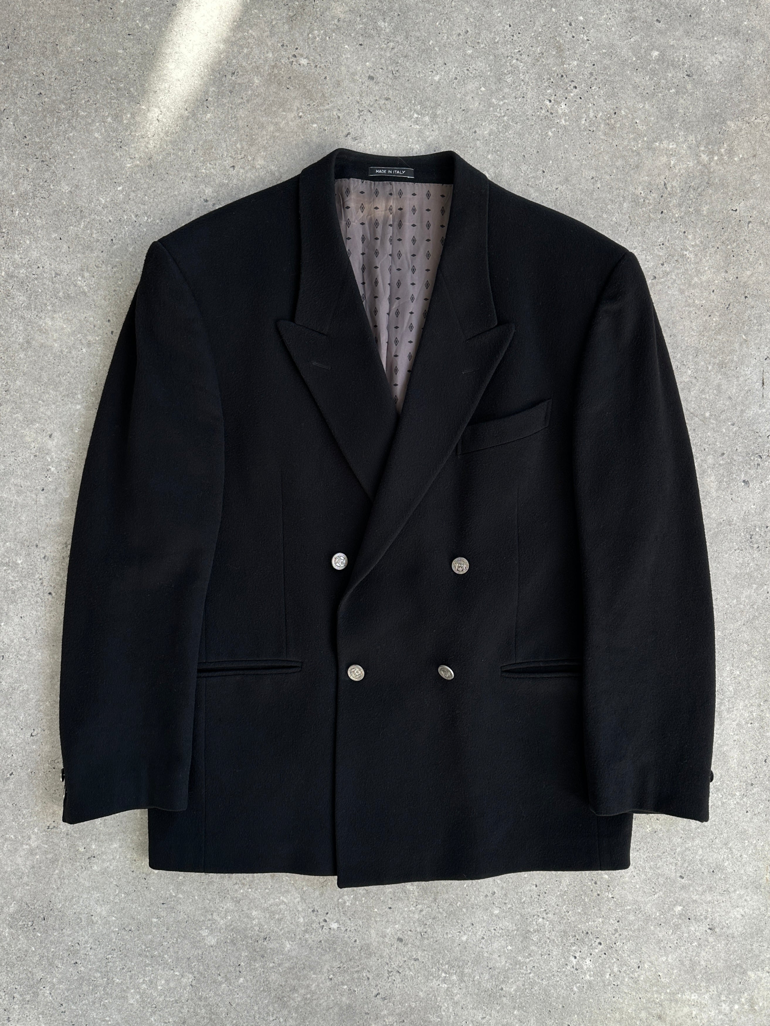 Vintage Italian brushed wool and cashmere double-breasted blazer in size 44R/XL, featuring classic tailored design and rich texture.