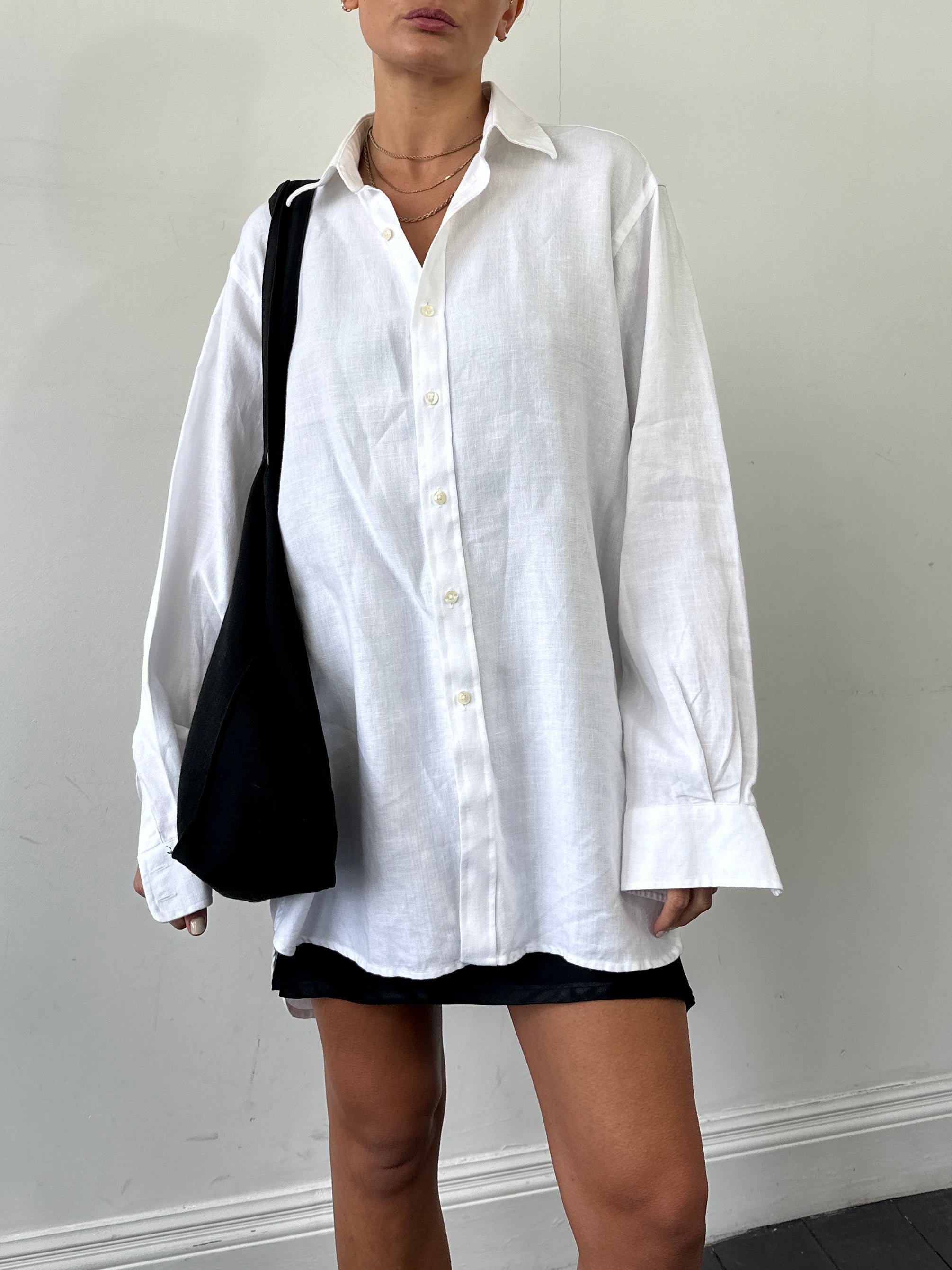 Vintage Pure Linen Shirt in XL/XXL, showing lightweight, breathable fabric with classic button-up design and relaxed fit.