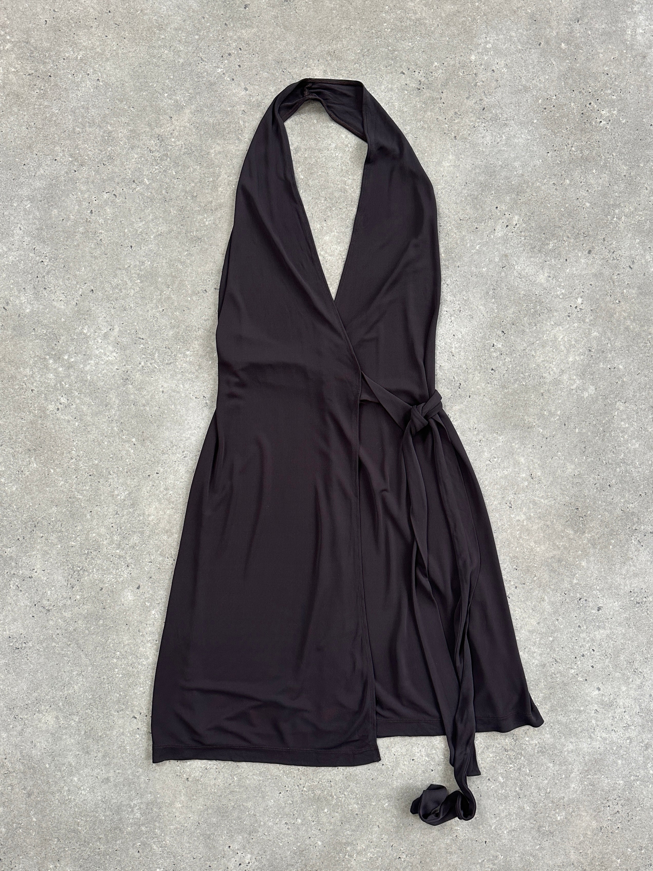 Max & Co wrap mini dress in S/M style, featuring a stylish silhouette with a V-neck and short sleeves, shown on a model.
