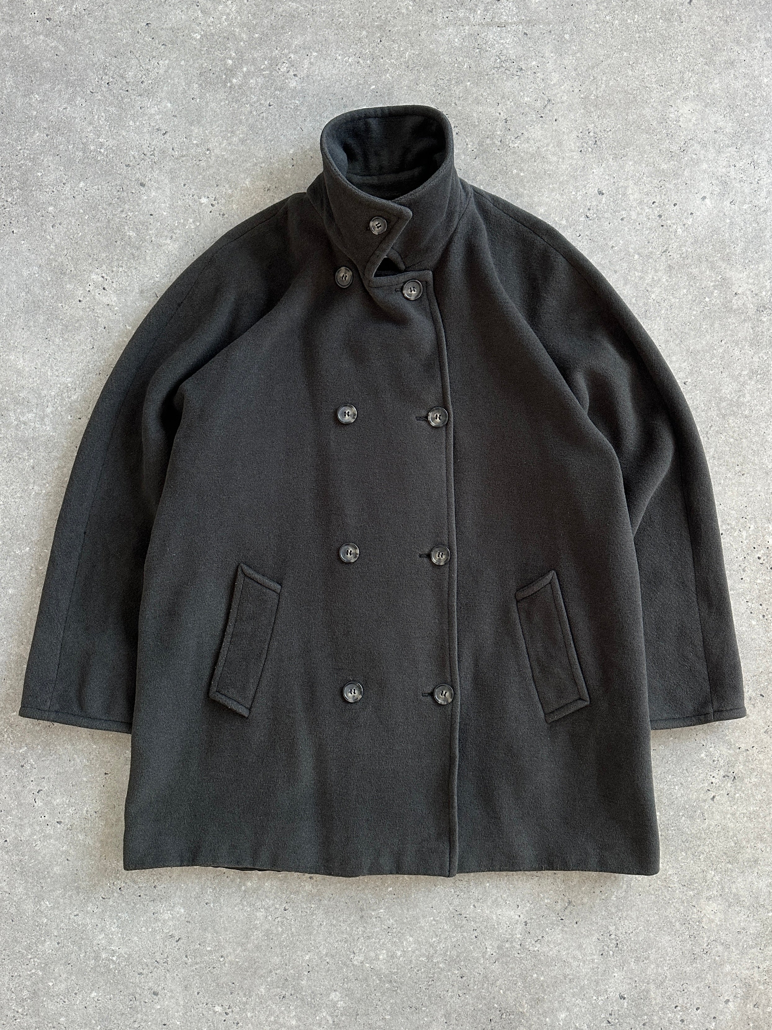 Marella 1990s virgin wool double-breasted coat in size L/XL, featuring classic design and warm fabric.