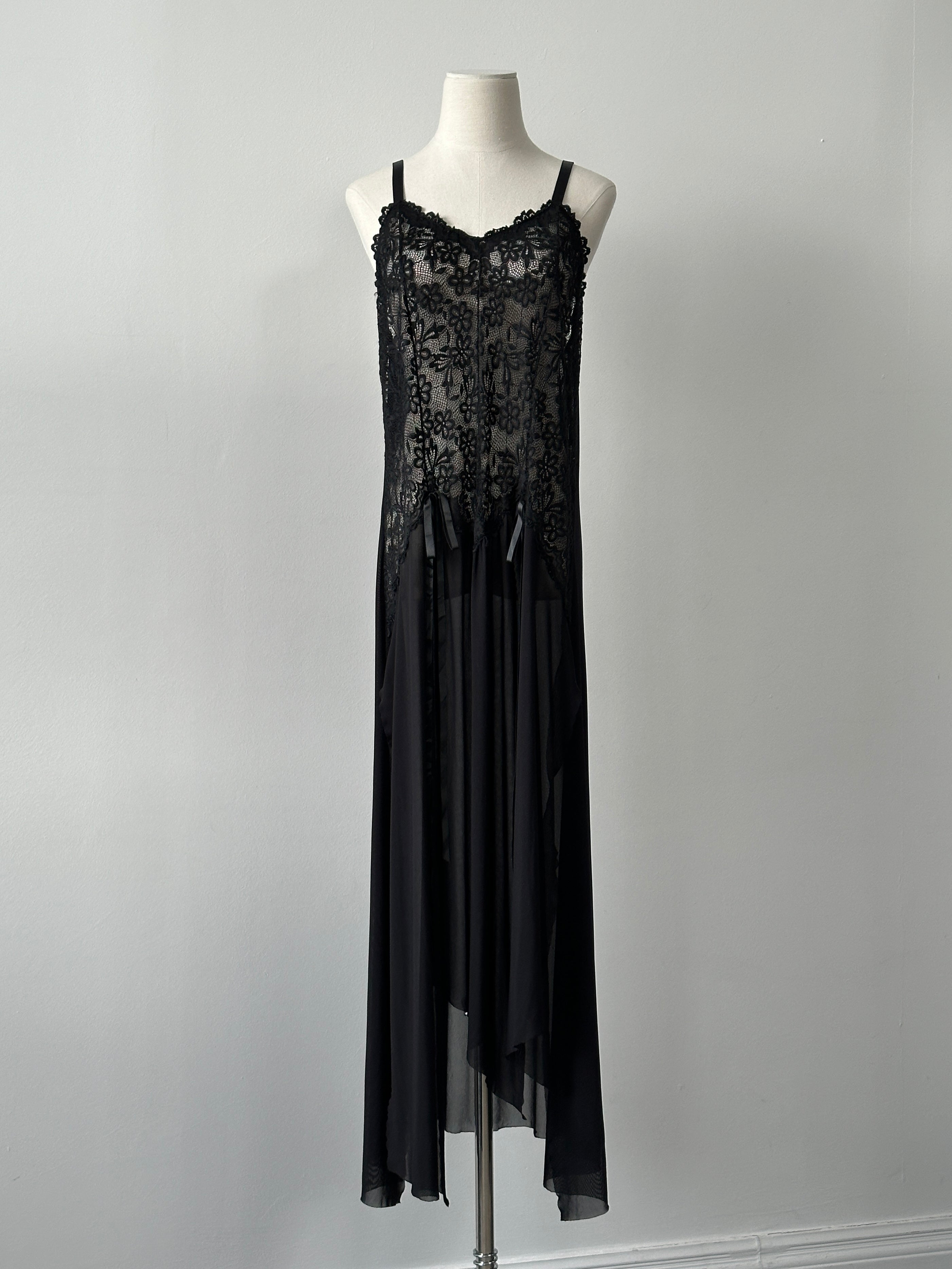 Vintage 2000s lace sheer floor-length dress with split front, featuring delicate detailing, in size M-XL.