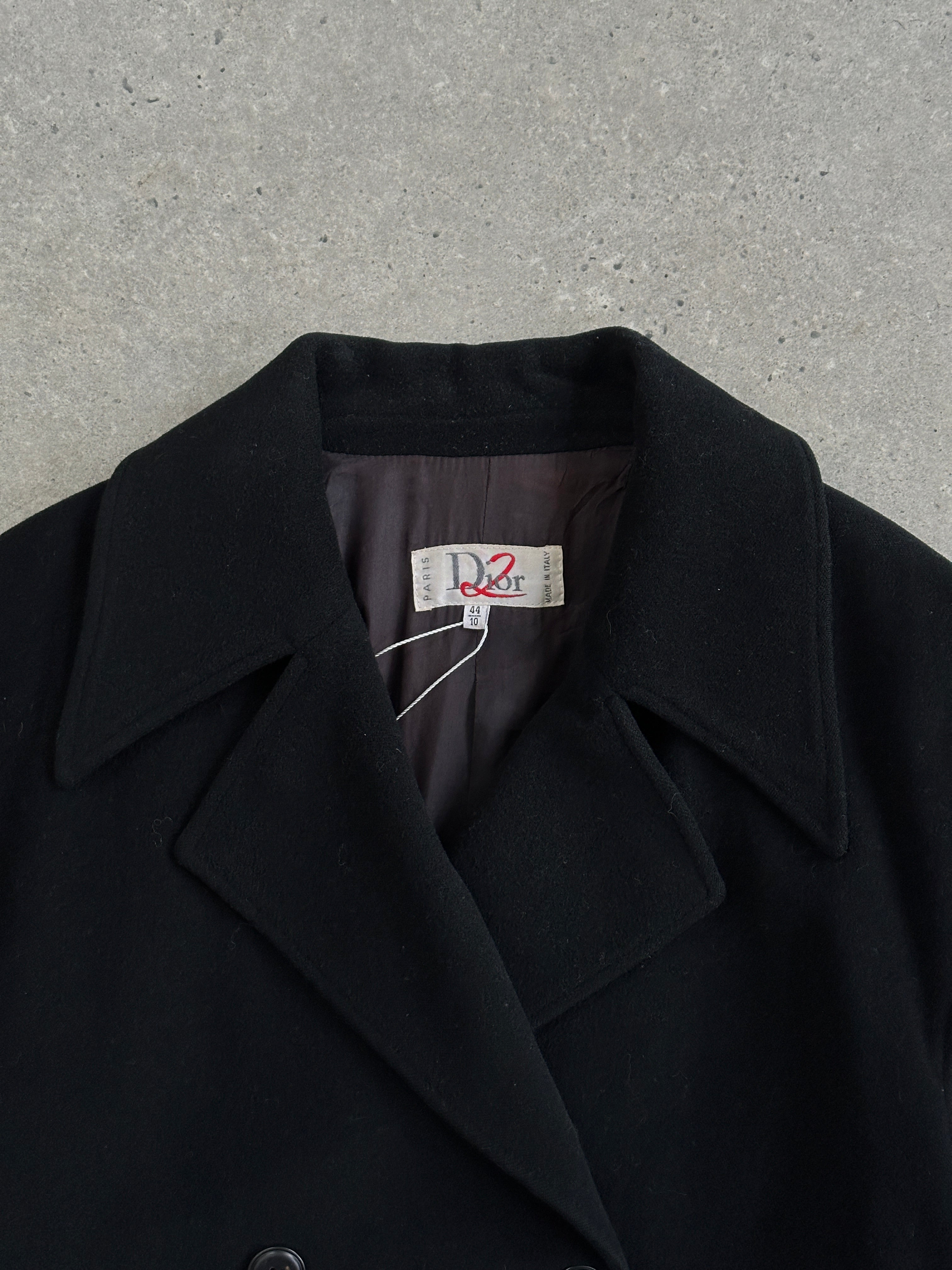 Christian Dior Dior2 1990s pure wool double-breasted coat in size M, showcasing classic tailored design and elegant style.