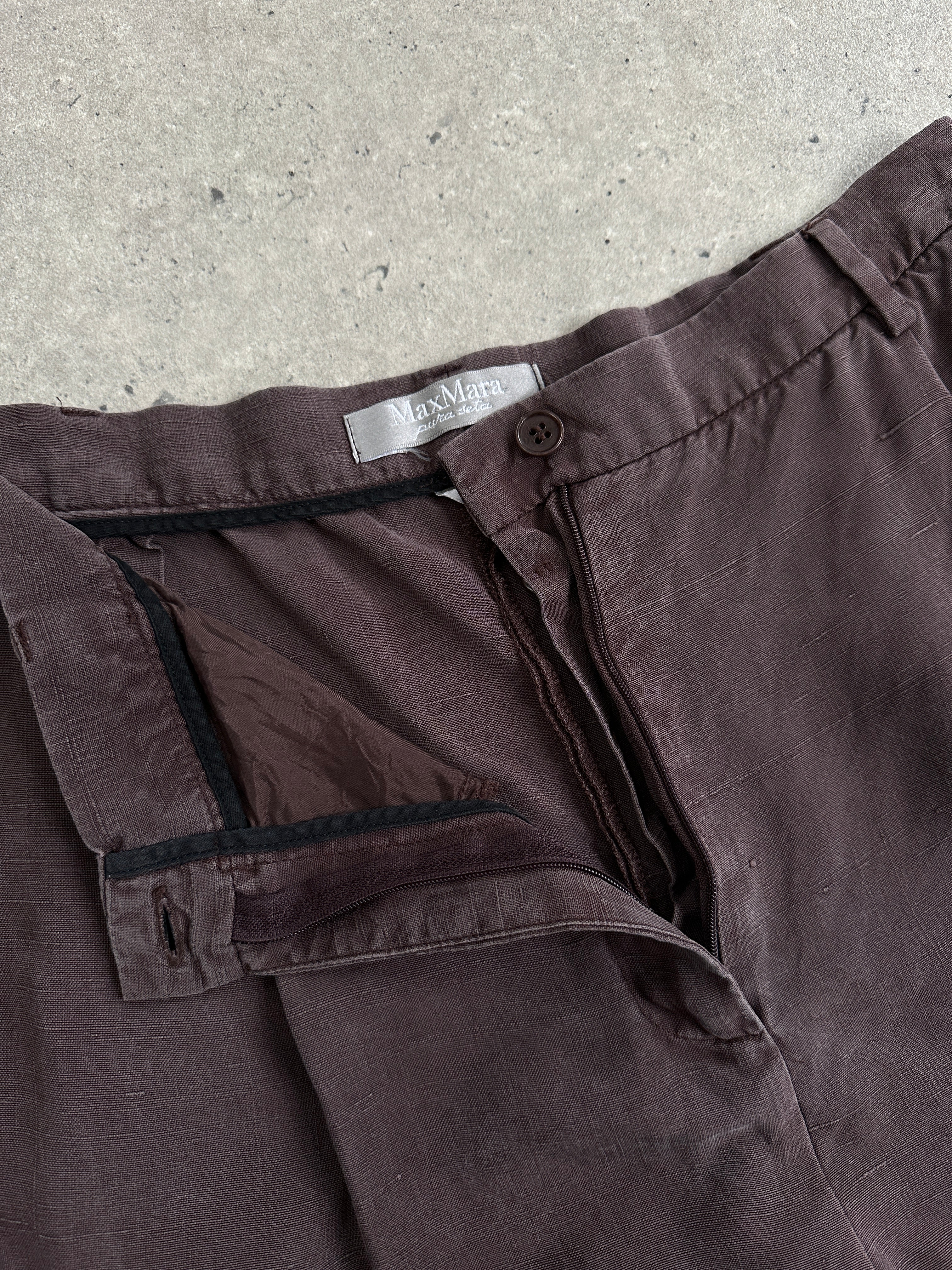 Max Mara pure silk wide-leg high-waisted trousers in W28, featuring a sleek, elegant design and tailored fit.