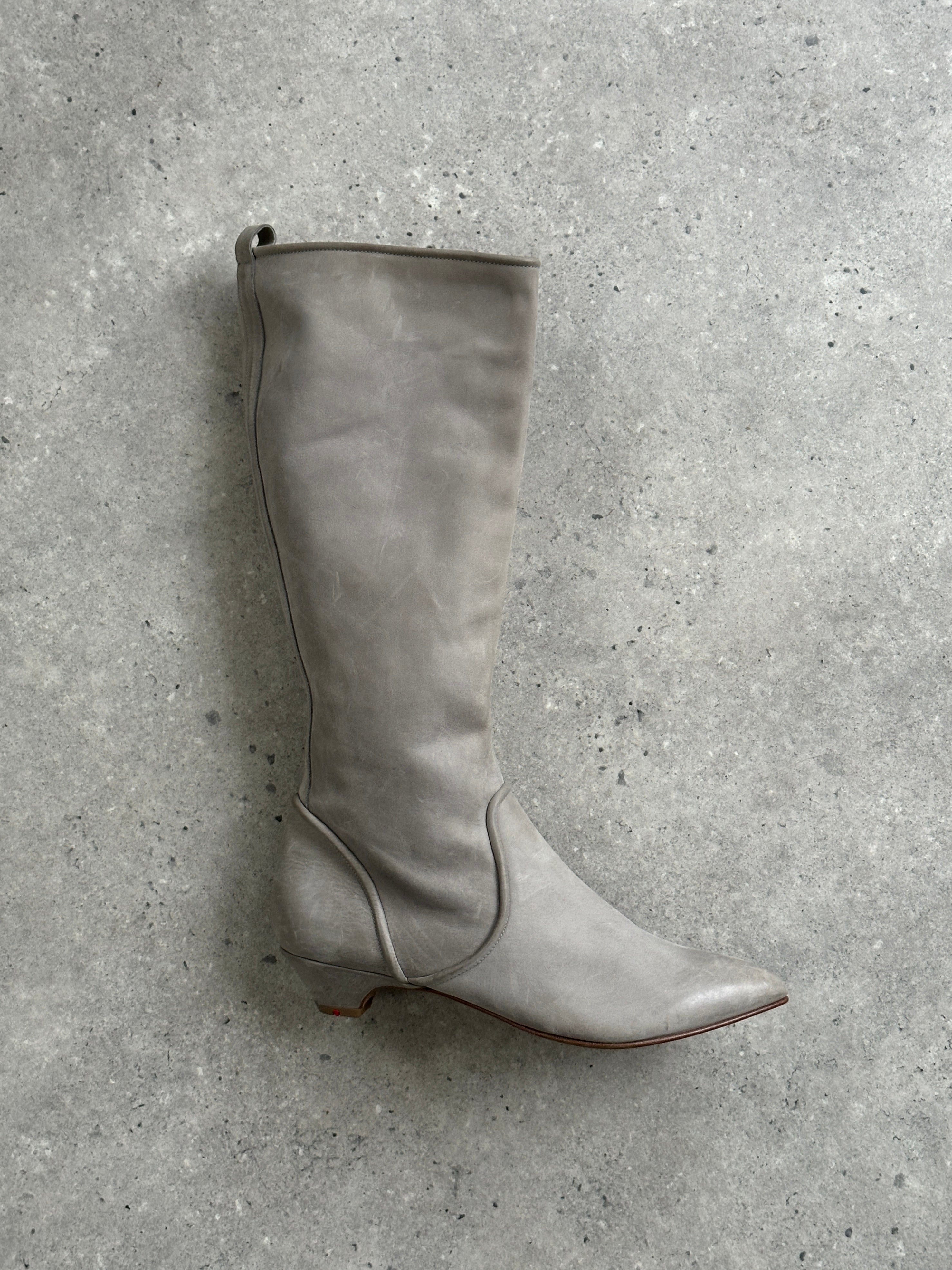 Italian Vintage Nubuck Leather Knee Boots in UK size 3.5, featuring classic design and smooth nubuck texture.