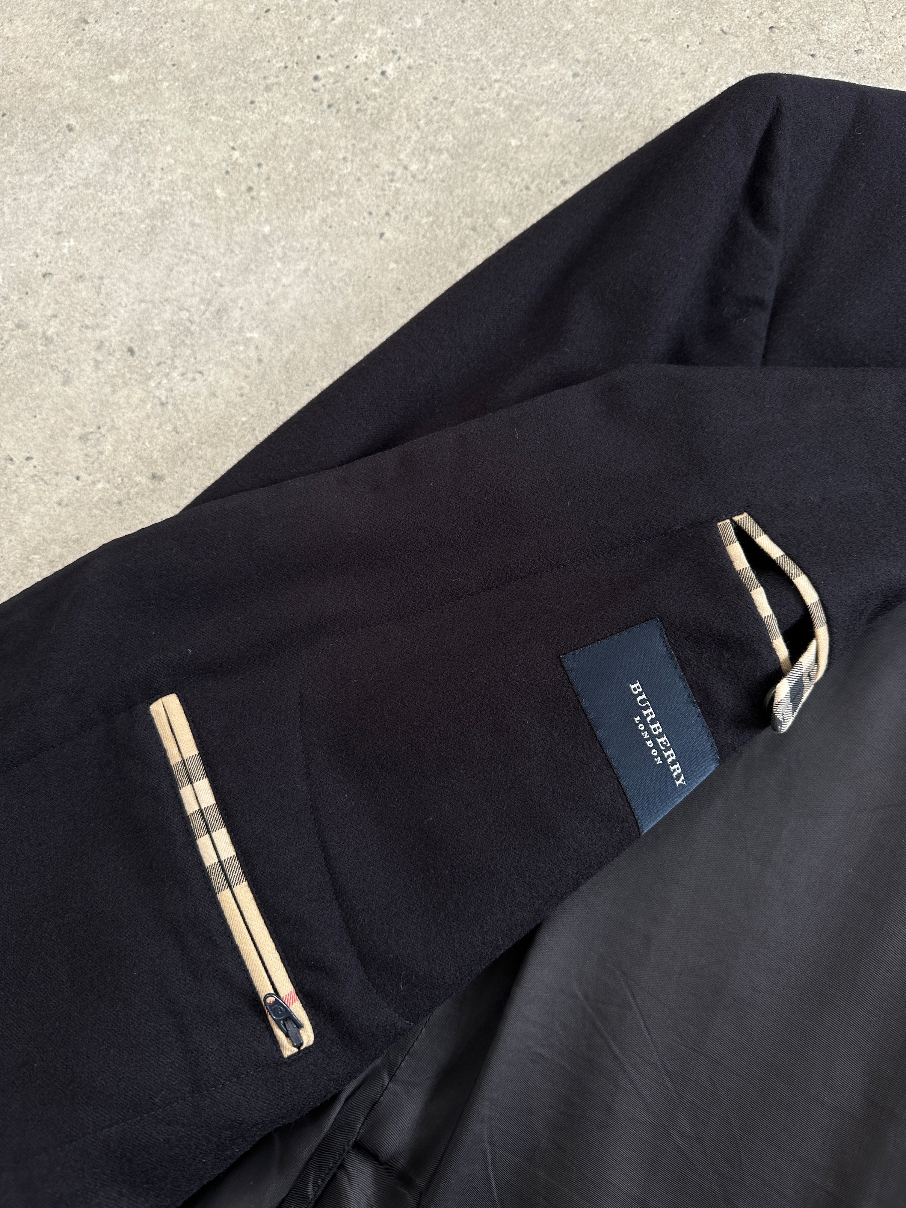 Burberry London high neck Nova Check wool blazer in size 38R/M, featuring classic check pattern and tailored fit.