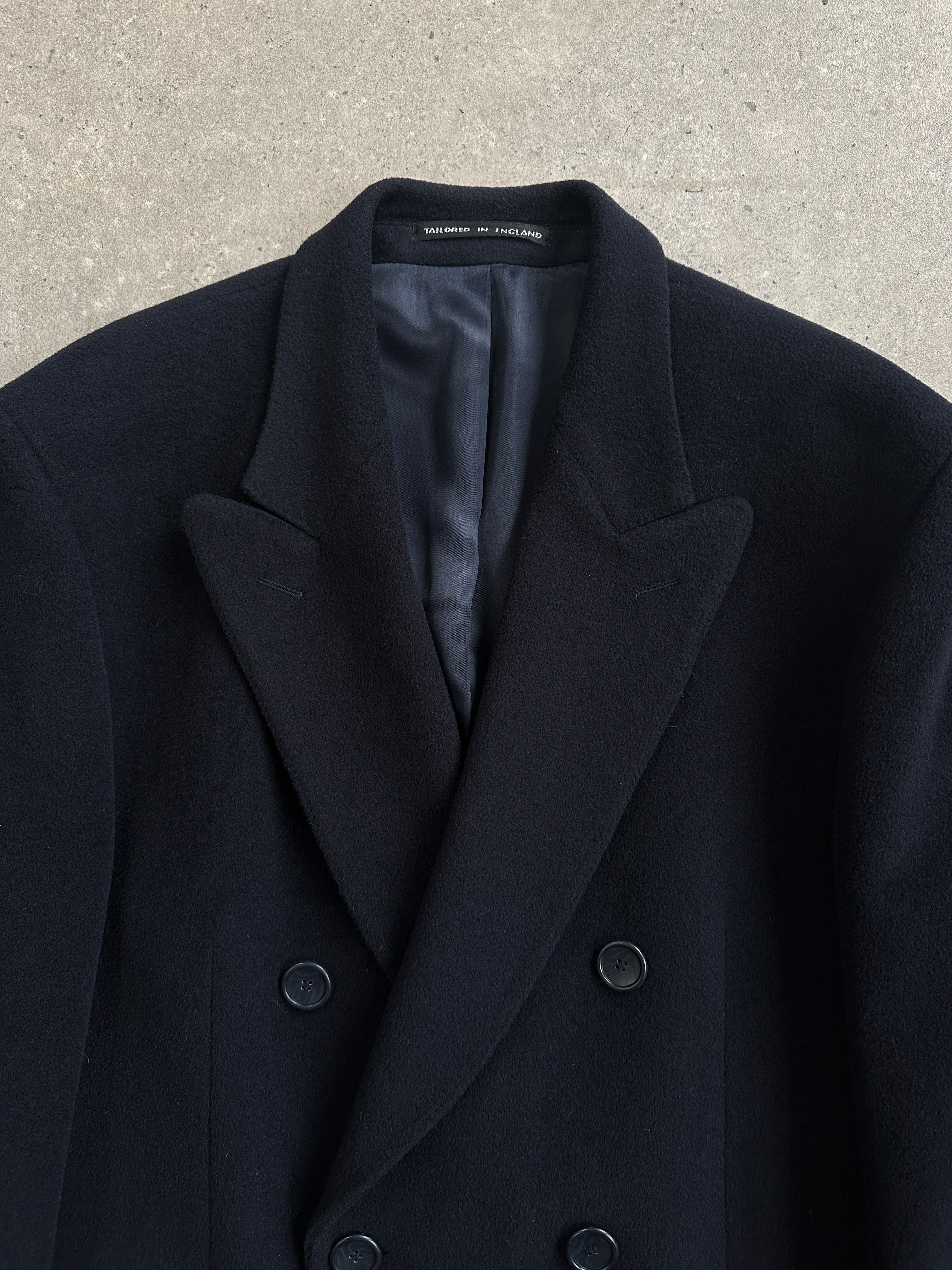 Vintage British 1990s wool cashmere double-breasted coat in XL, classic vintage coat with elegant design and timeless style.