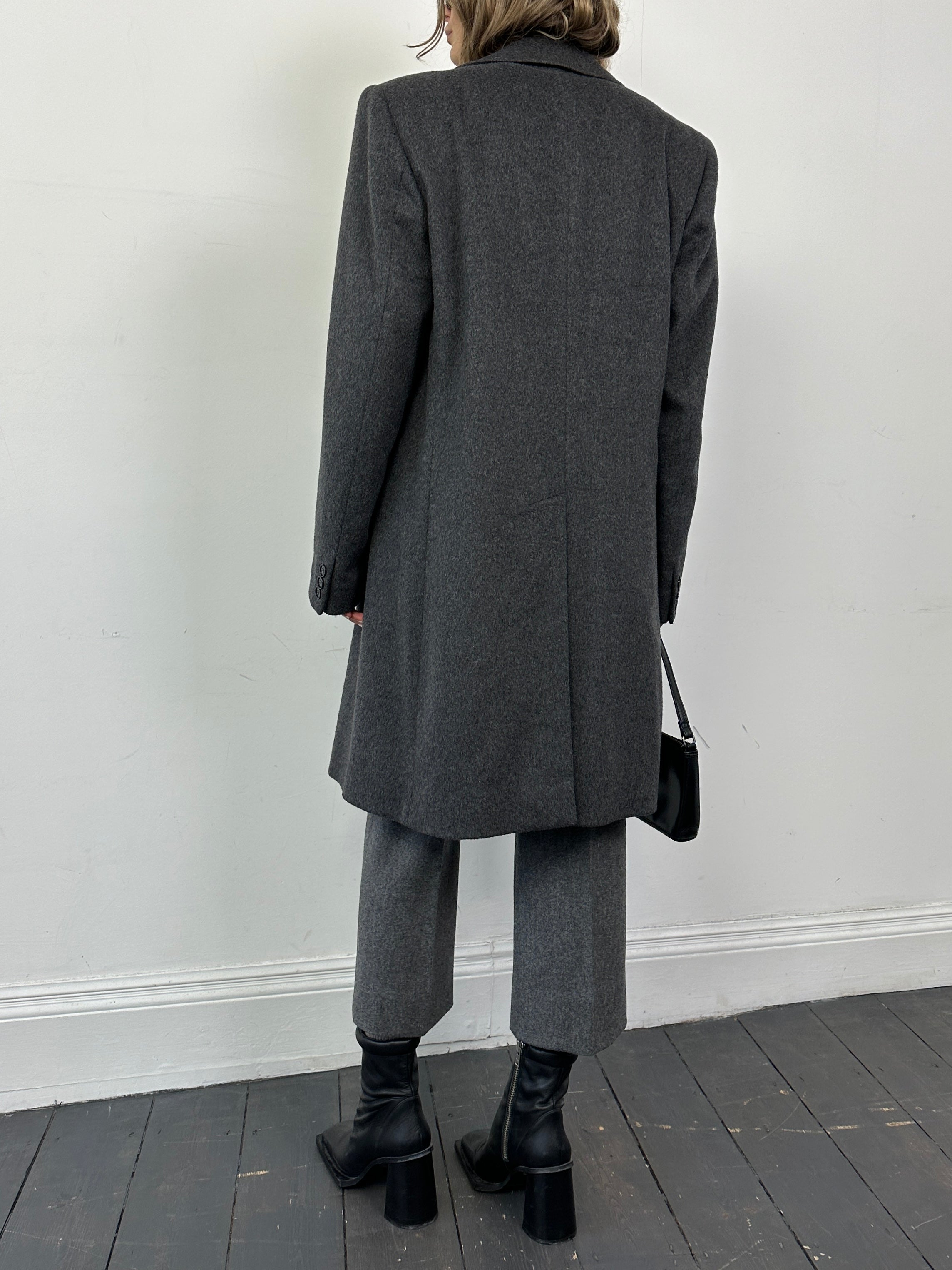 Vintage wool cashmere double-breasted coat in size L, showcasing classic tailored design and rich fabric texture.