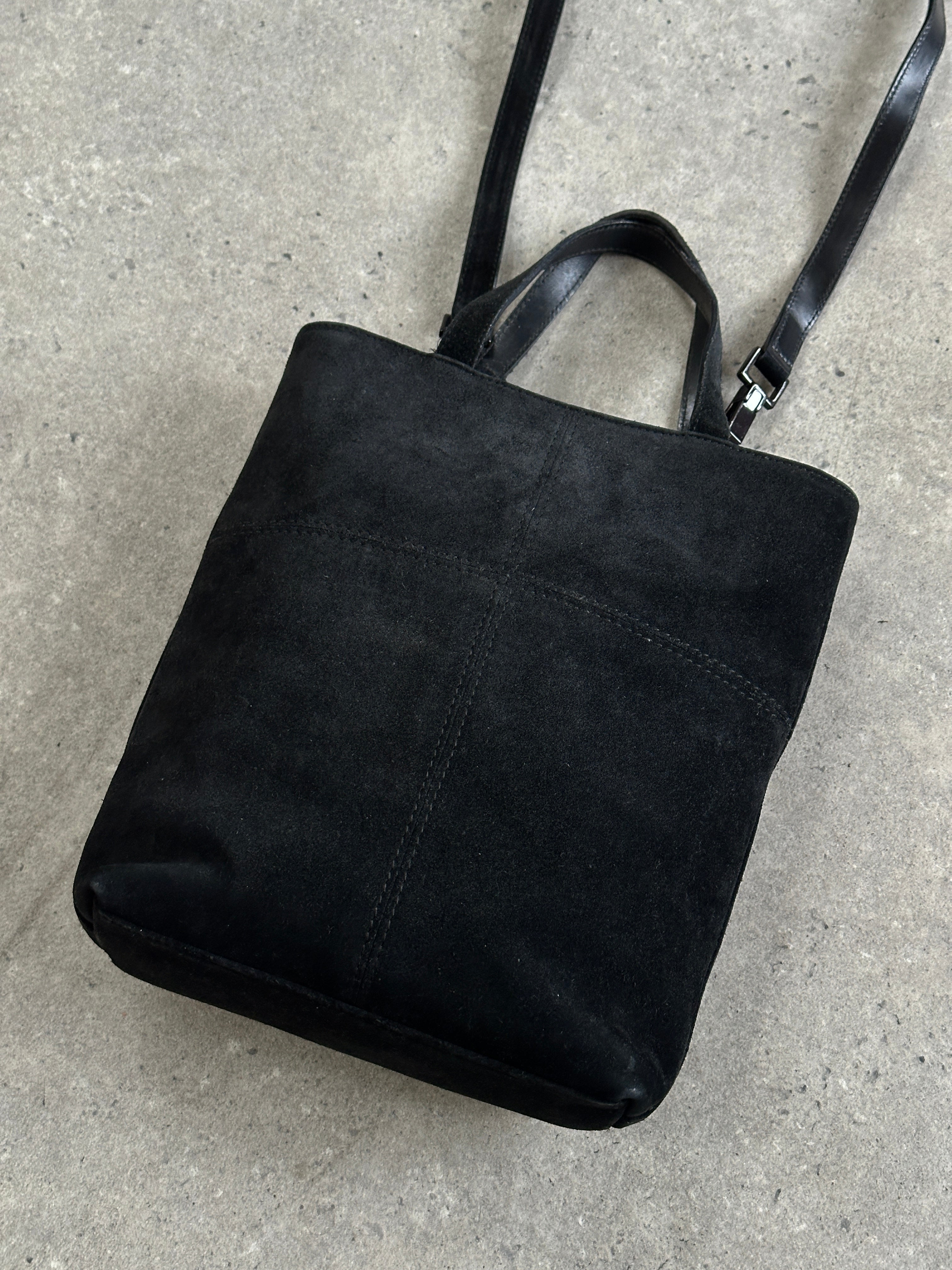 Gucci 2000s suede top handle crossbody bag with elegant design and structured shape, ideal for stylish everyday use.