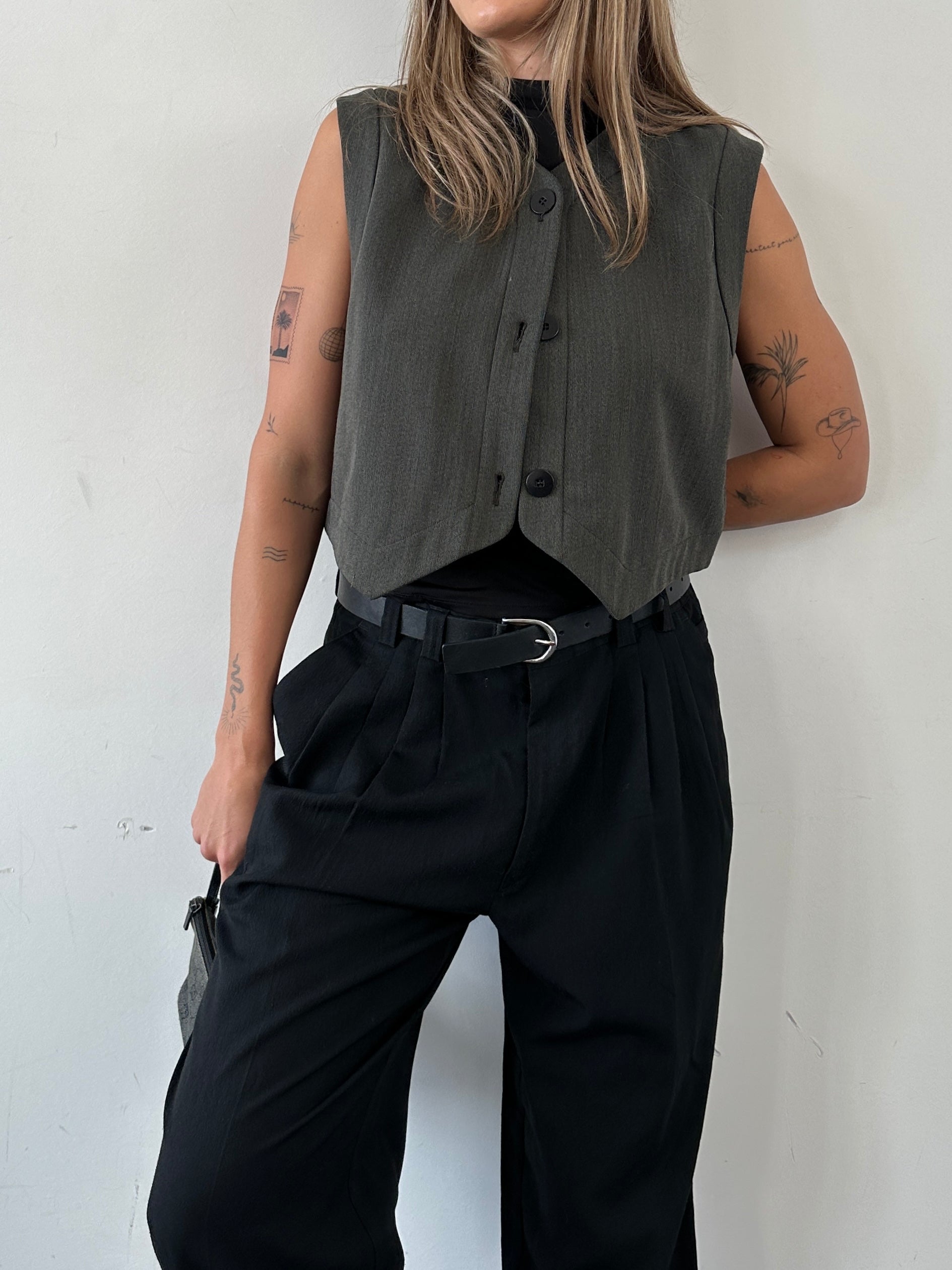 Mani Wool Waistcoat in size L, tailored fit, featuring a textured wool fabric and classic design, displayed on a neutral background.