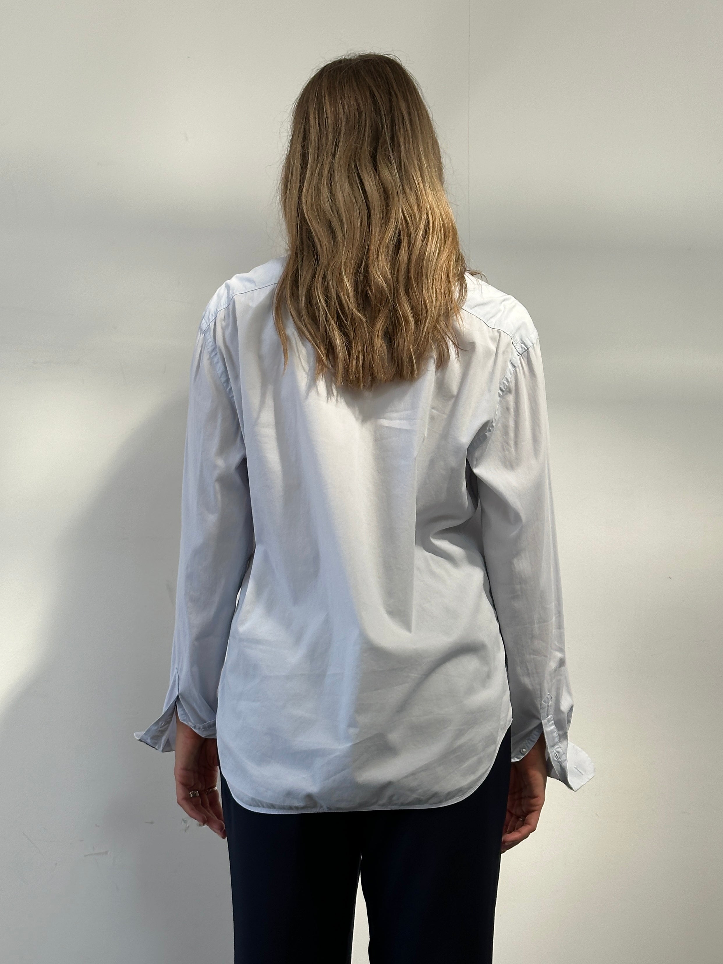 Burberry Brit cotton logo shirt in size M, featuring the classic Burberry check and logo design on a casual button-up shirt.