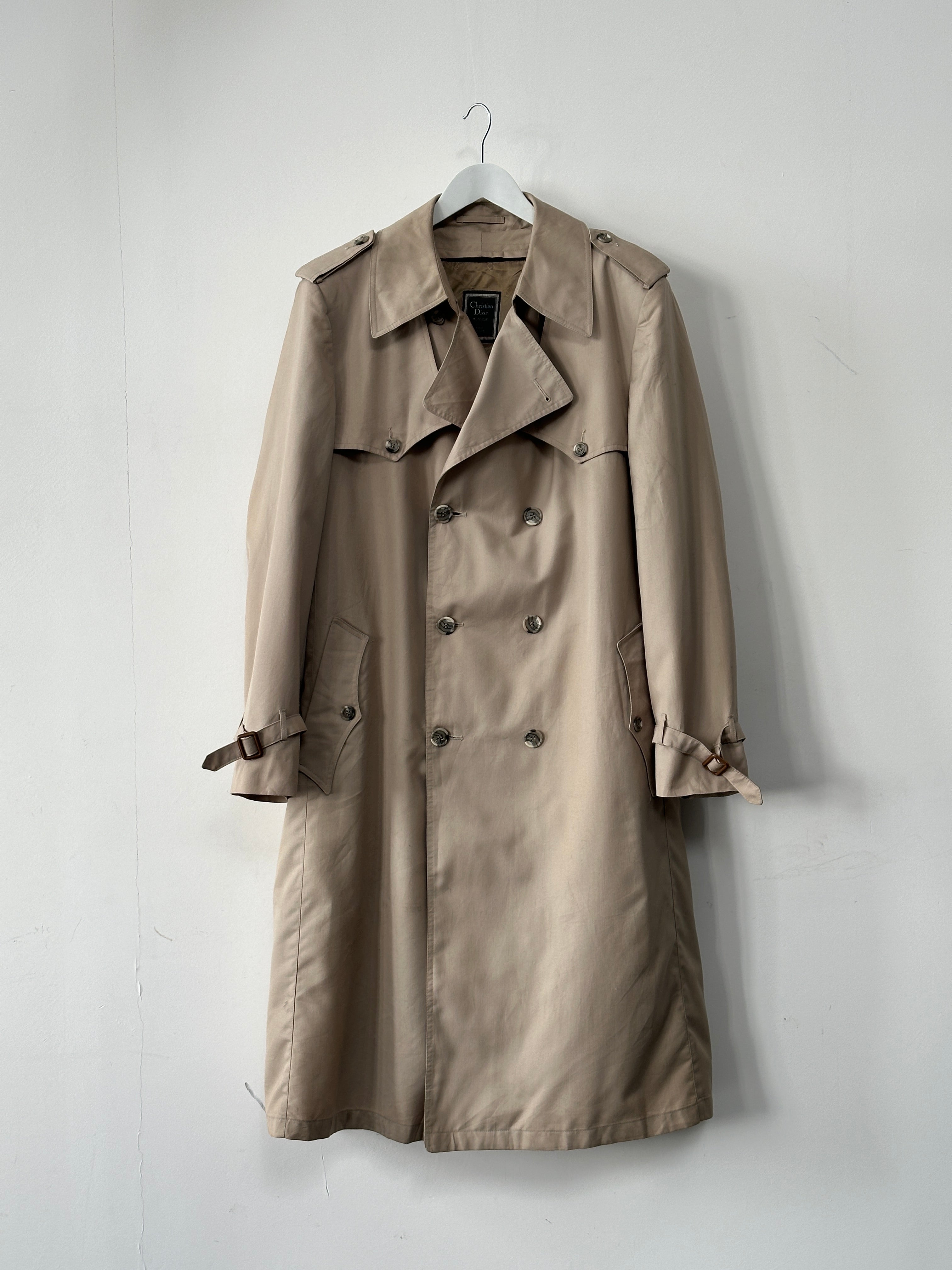 Christian Dior double-breasted trench coat in XL/XXL, stylish beige coat with classic lapels and belt details.