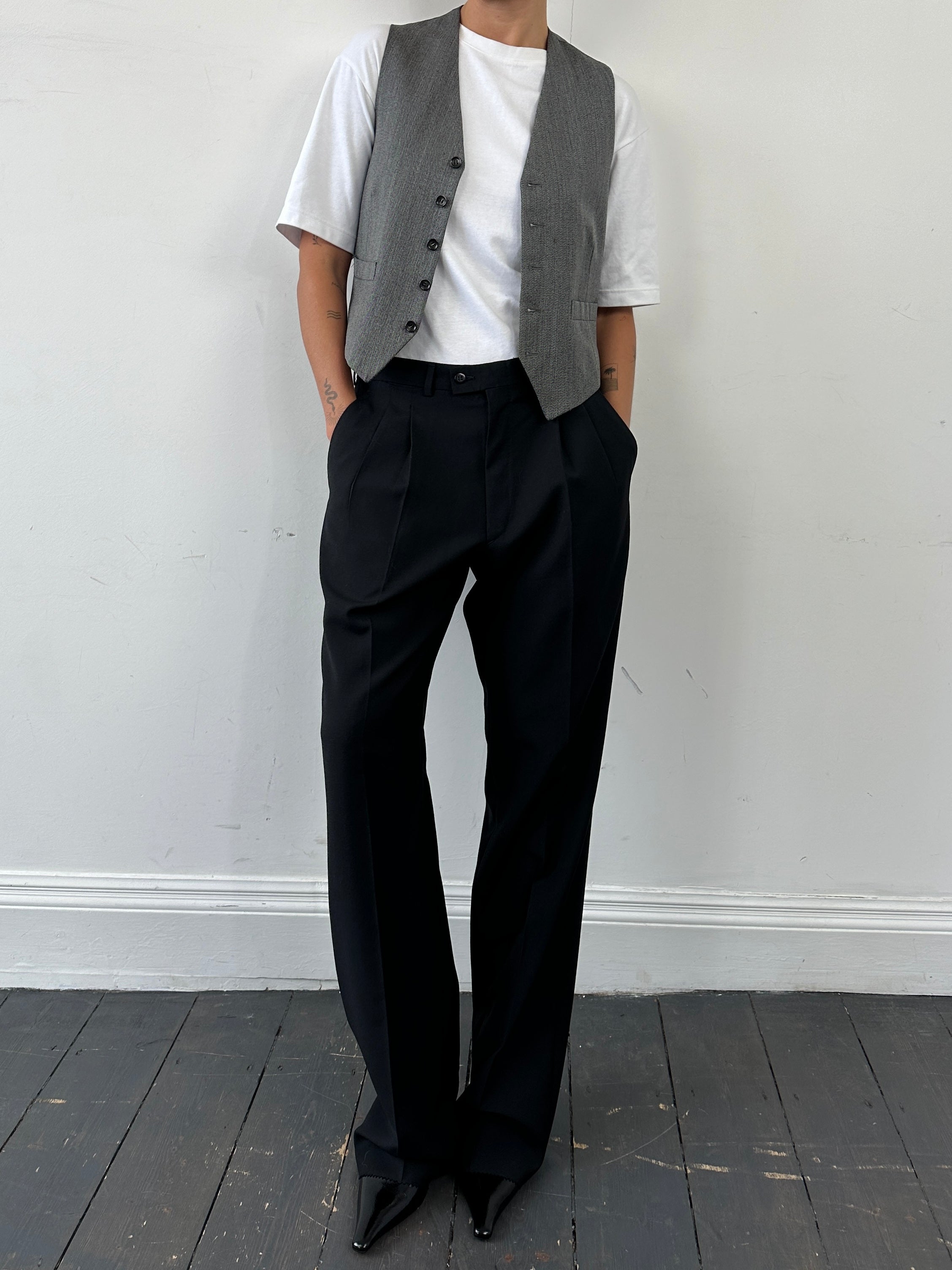 Italian vintage pure wool tailored trousers with raw hem and straight leg, size W34, from Vintage brand.