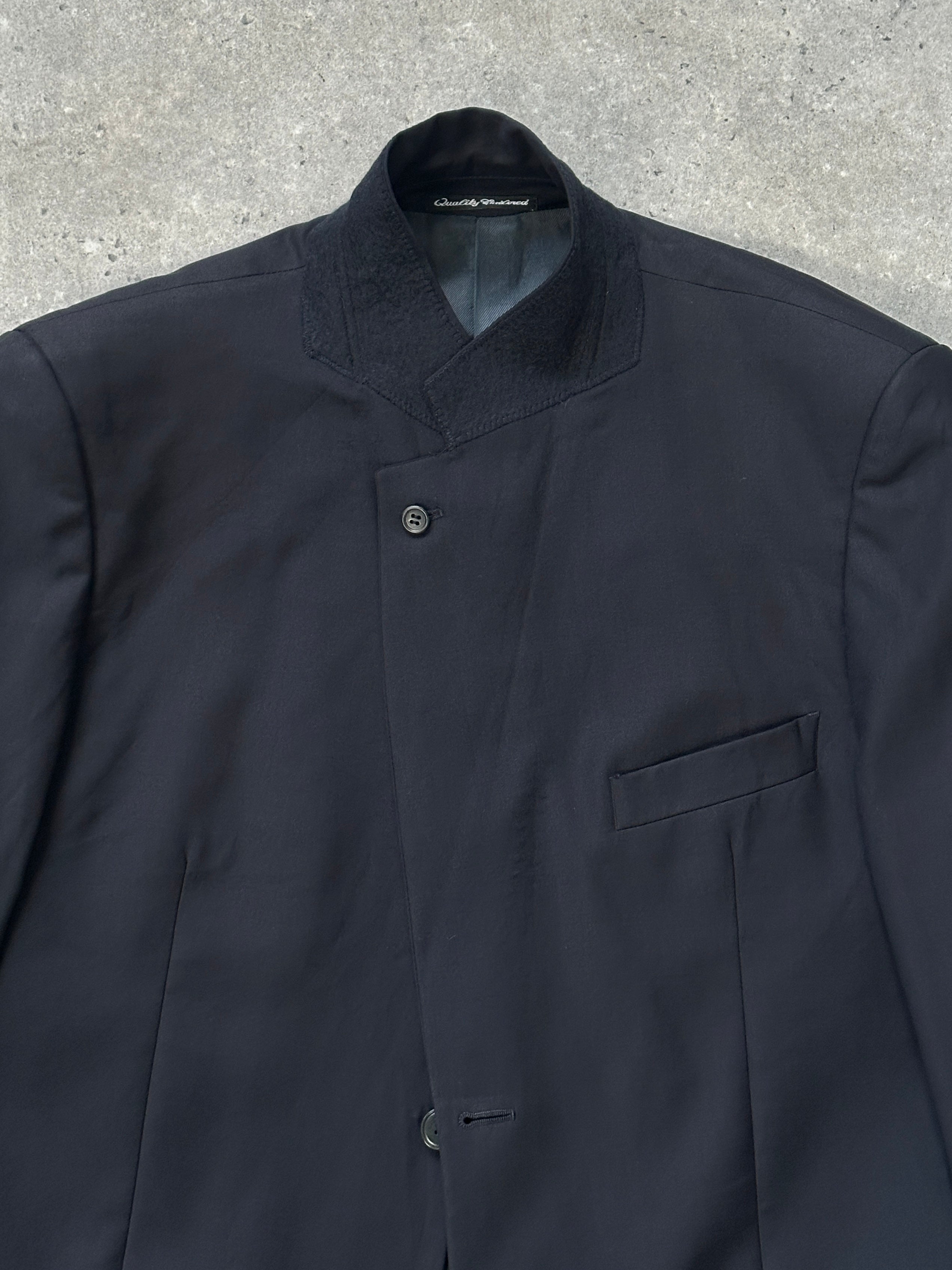 Loro Piana Su Misura 2000s pure wool single-breasted blazer with high neck, size 42R/XL, in a classic tailored design.