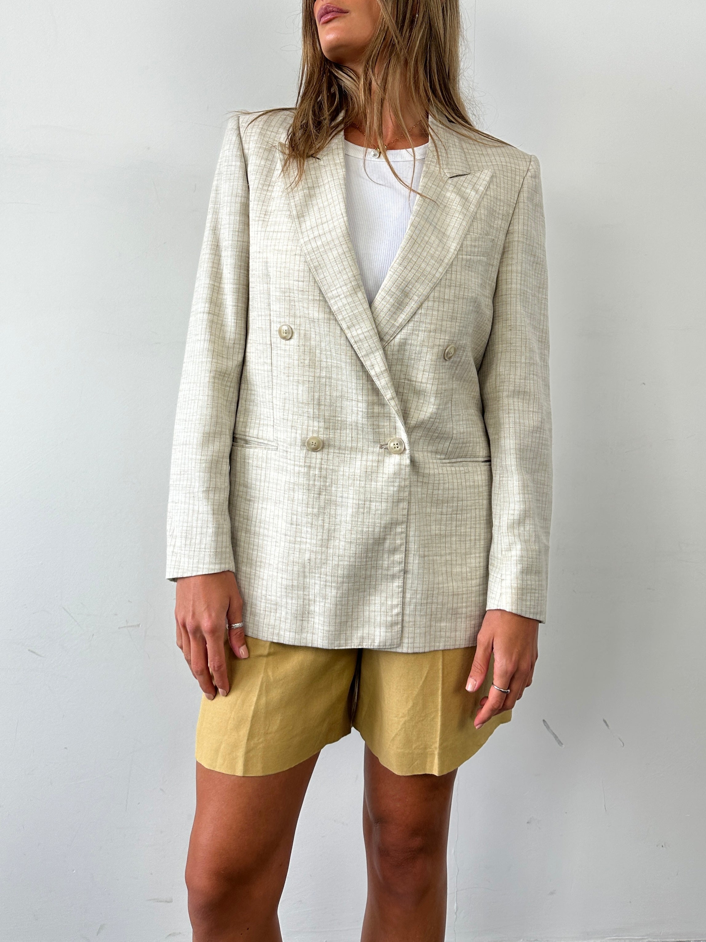 Vintage linen pinstripe double-breasted blazer for women, tailored fit with classic style and vintage-inspired design.