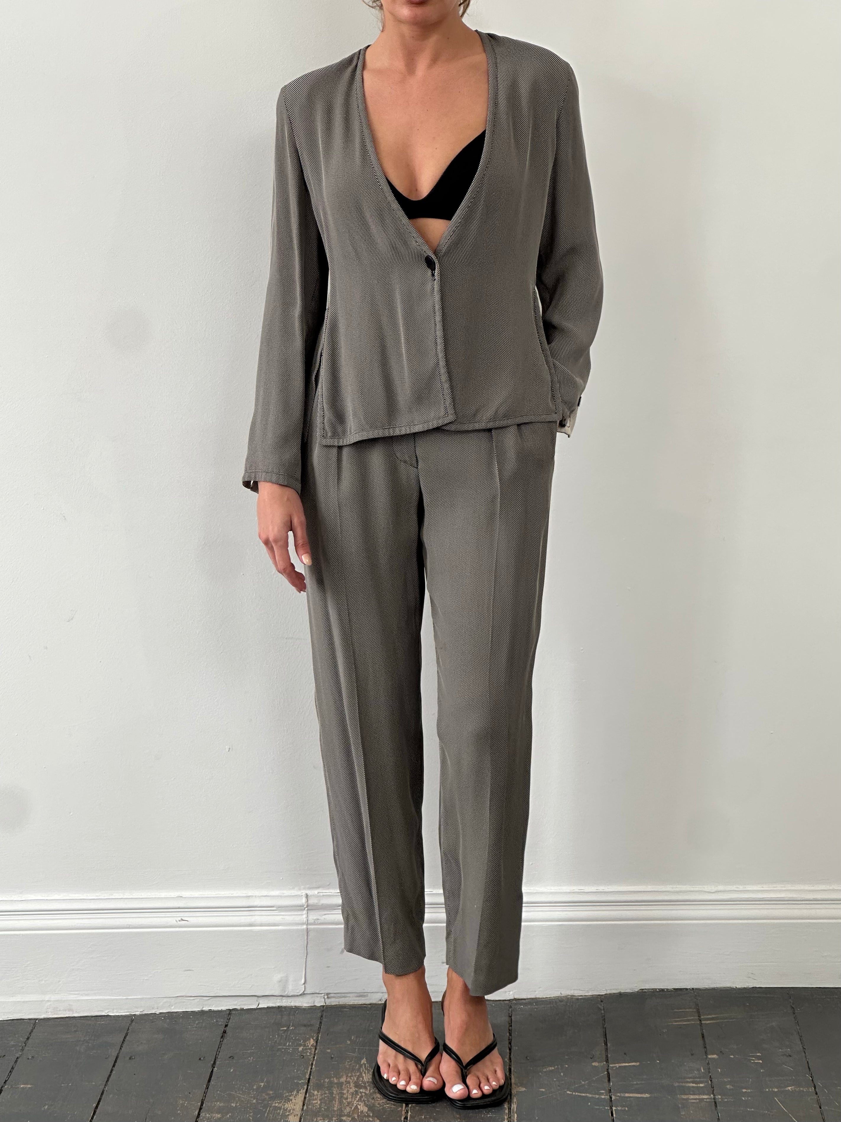 Mani 1990s Lightweight Side Split Two Piece - M/W28