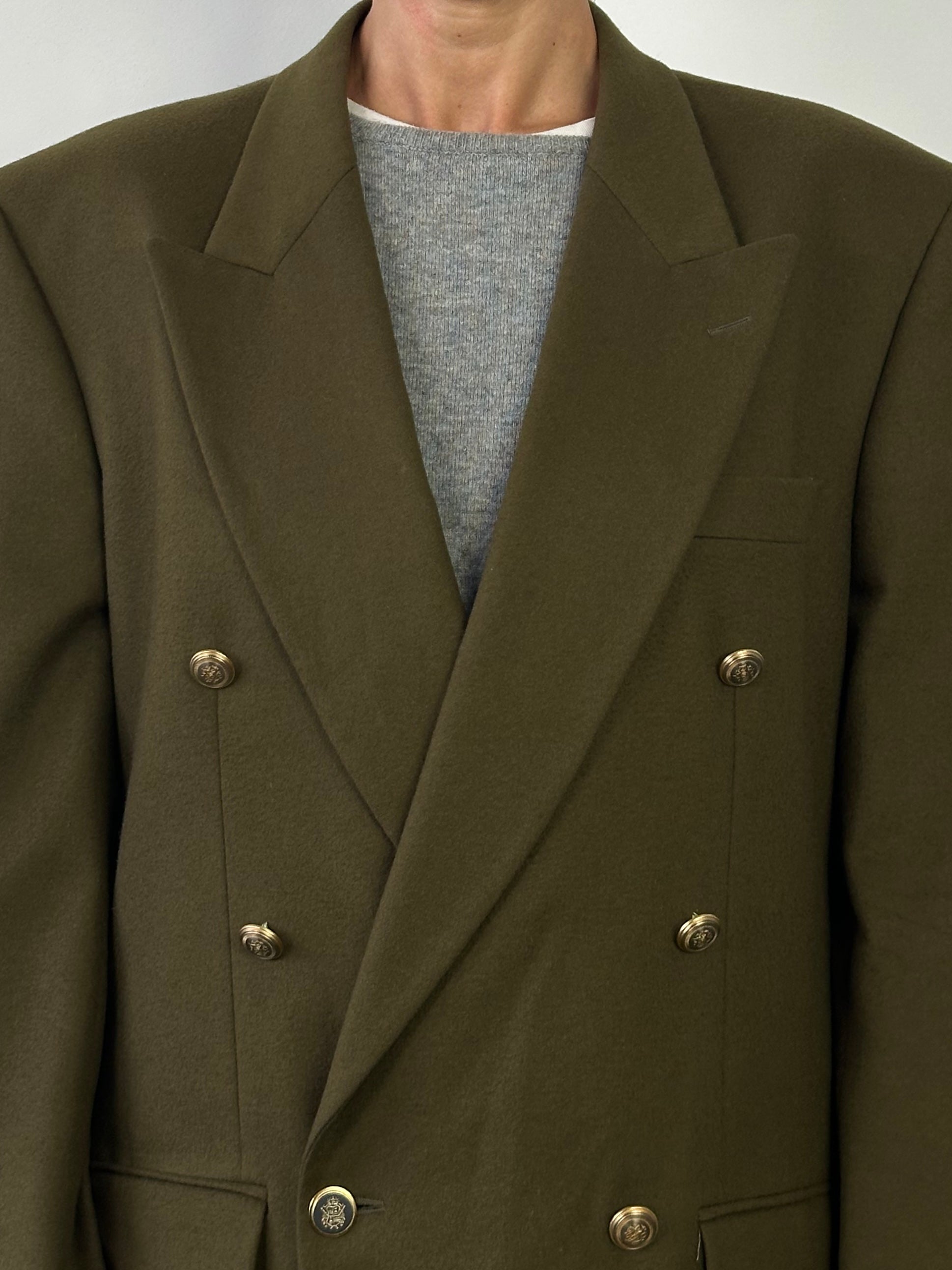 Vintage wool cashmere double-breasted blazer with bespoke buttons in size 40R/XL, featuring classic tailored style and rich texture.