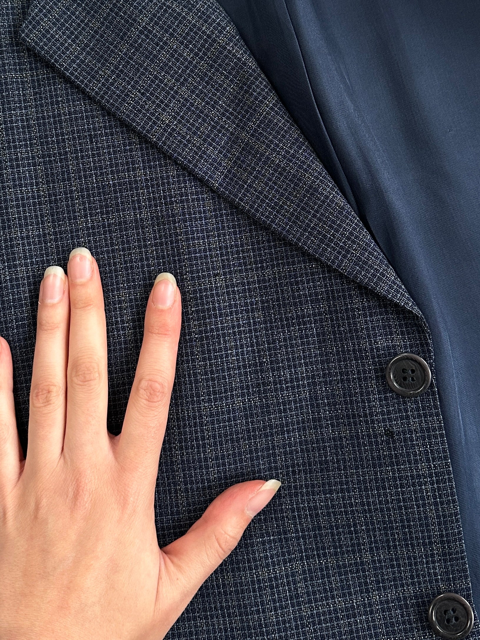 Loro Piana Roy Robson 2000s Twister wool blazer, single-breasted, in size 42/L, featuring classic tailored design and smooth fabric.